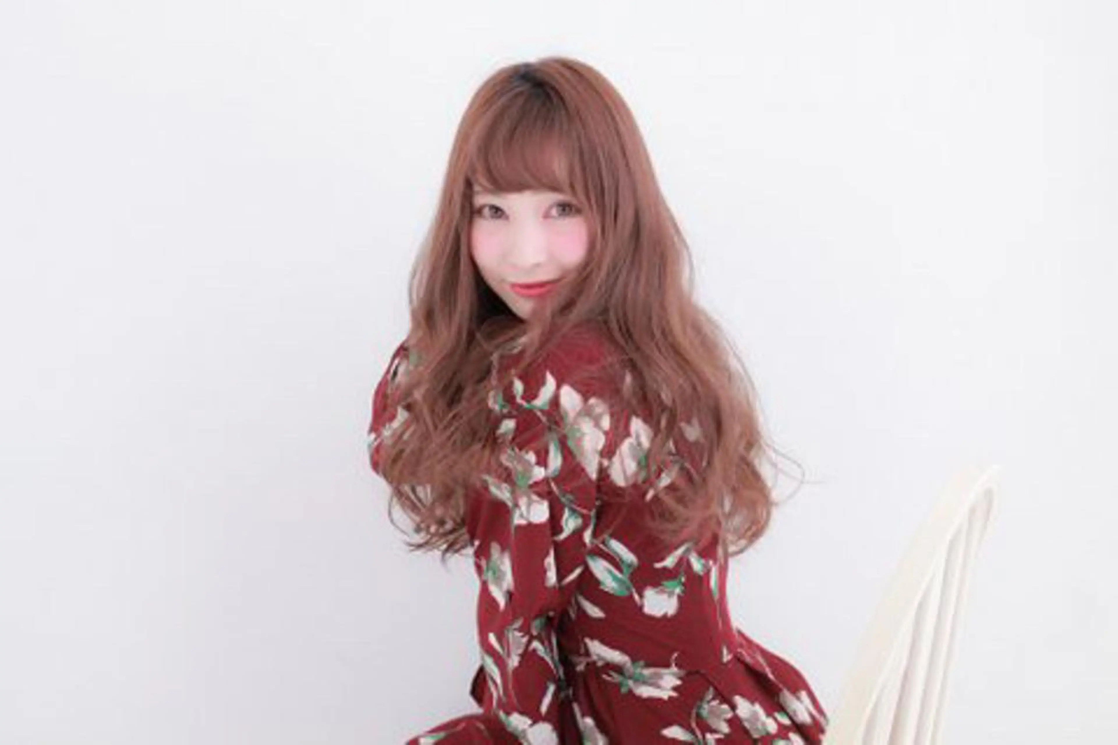 ロング ロング 岸川 恭子のヘアスタイル