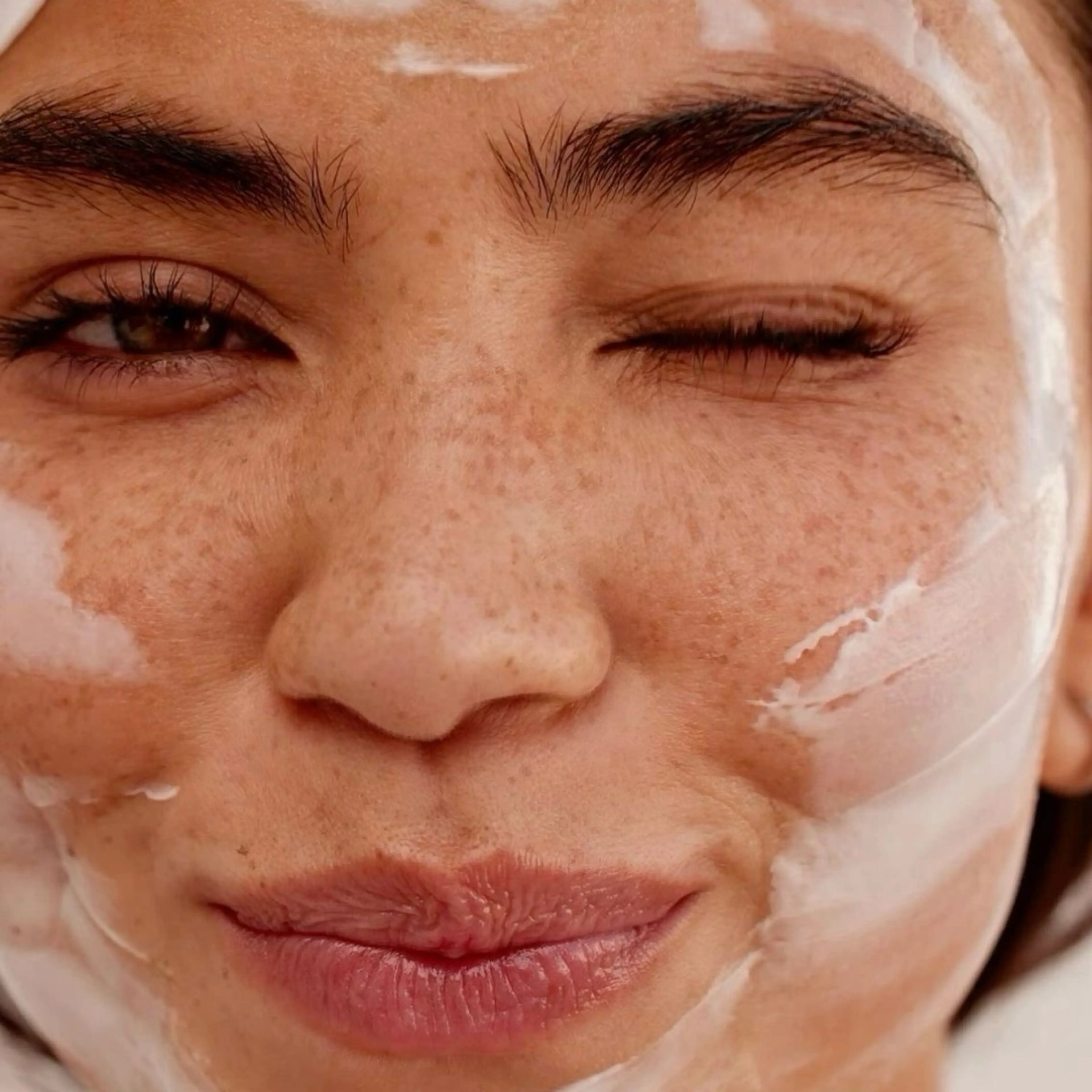 【学生限定】眉毛Waxの写真