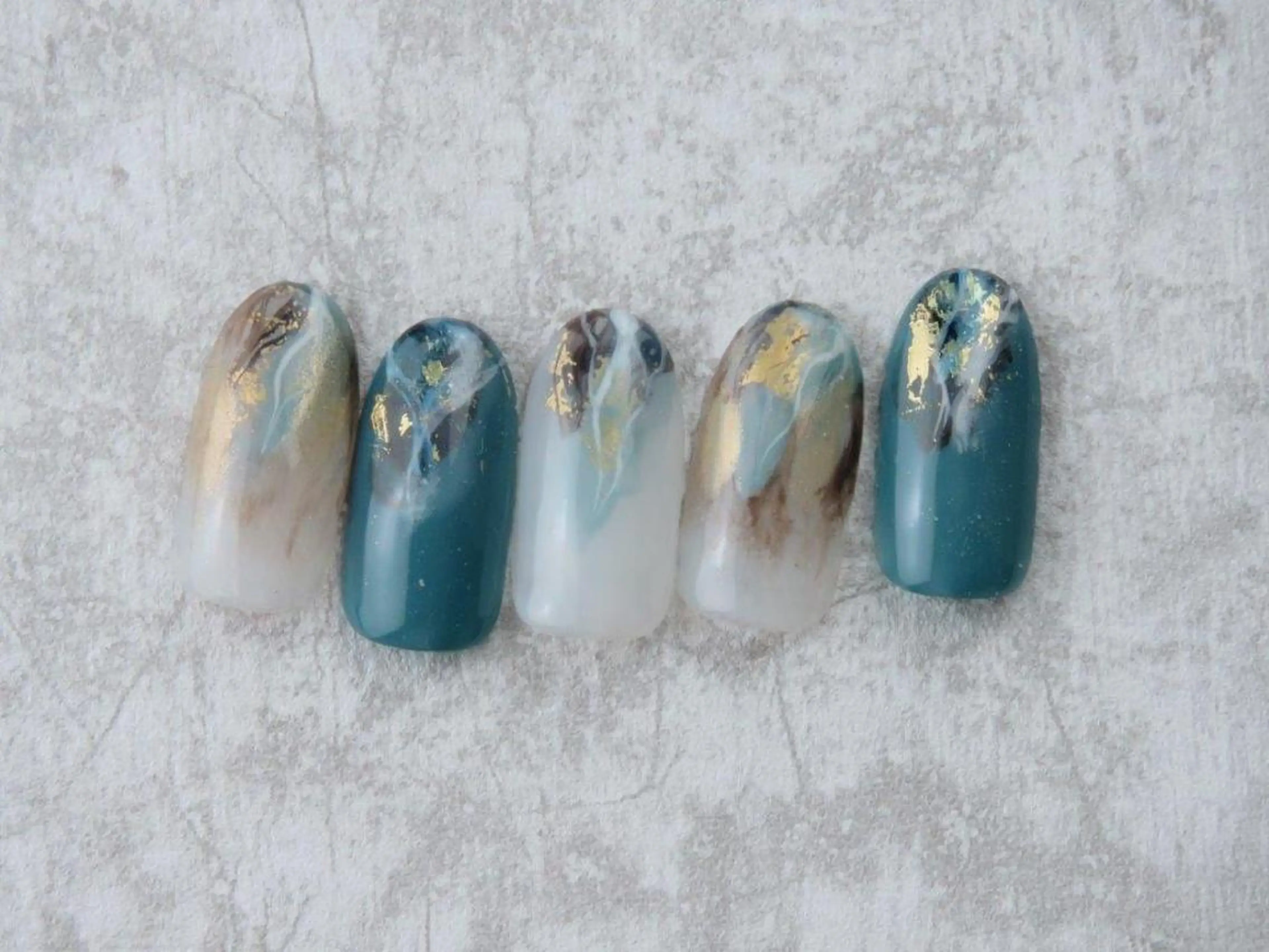 ネイル ハンドネイル NAIL Salon IP所属・長谷川 奈緒美のネイルデザイン