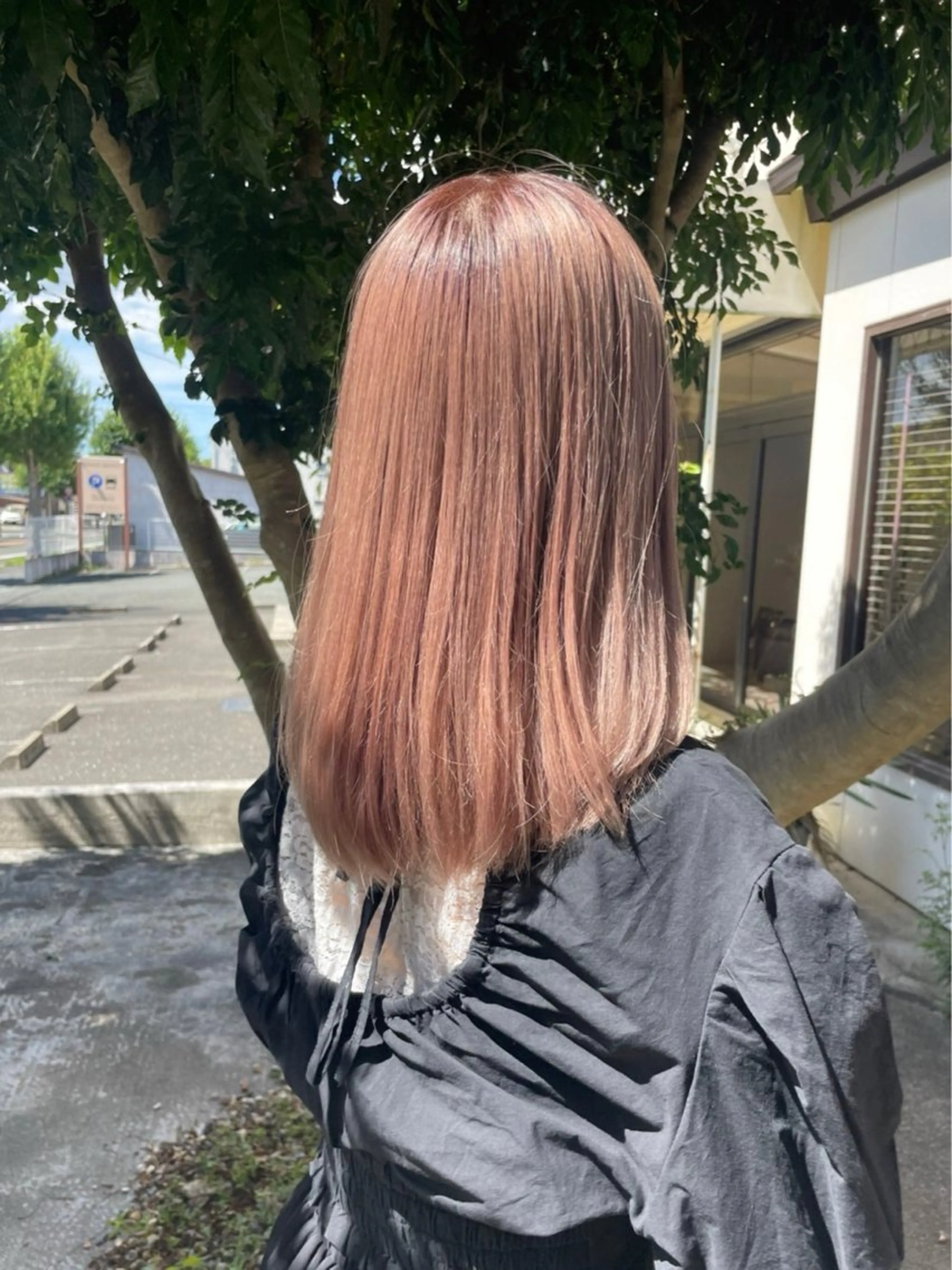 ミディアム ヘアカラー 赤み消しカラー 🩵かりんのヘアスタイル