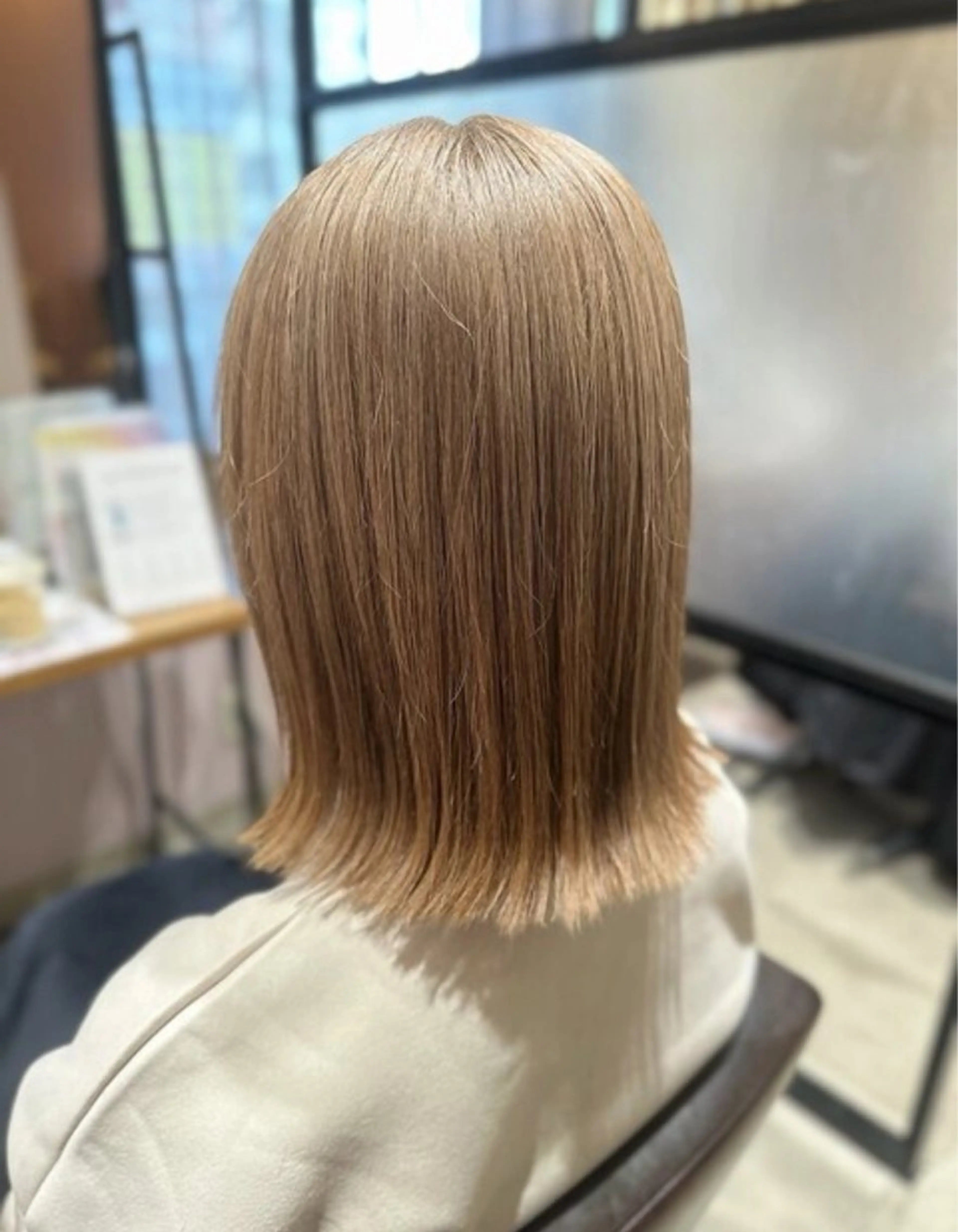 カラー ヘアカラー 梶 瑞希のヘアスタイル