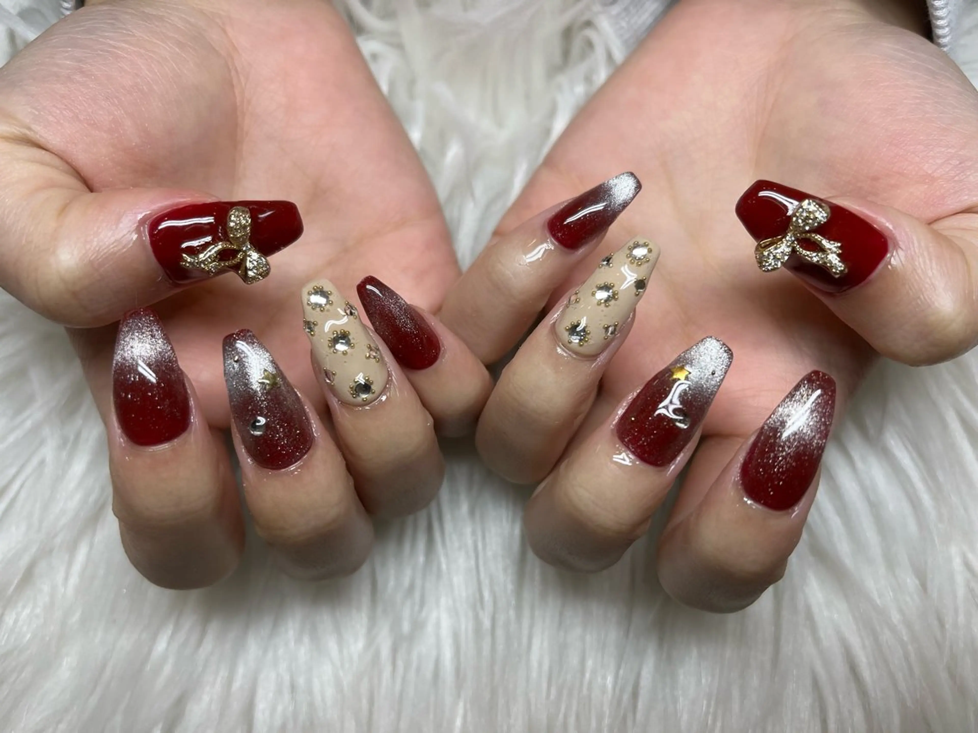 ネイル SOARE🤍 🤍のネイルデザイン