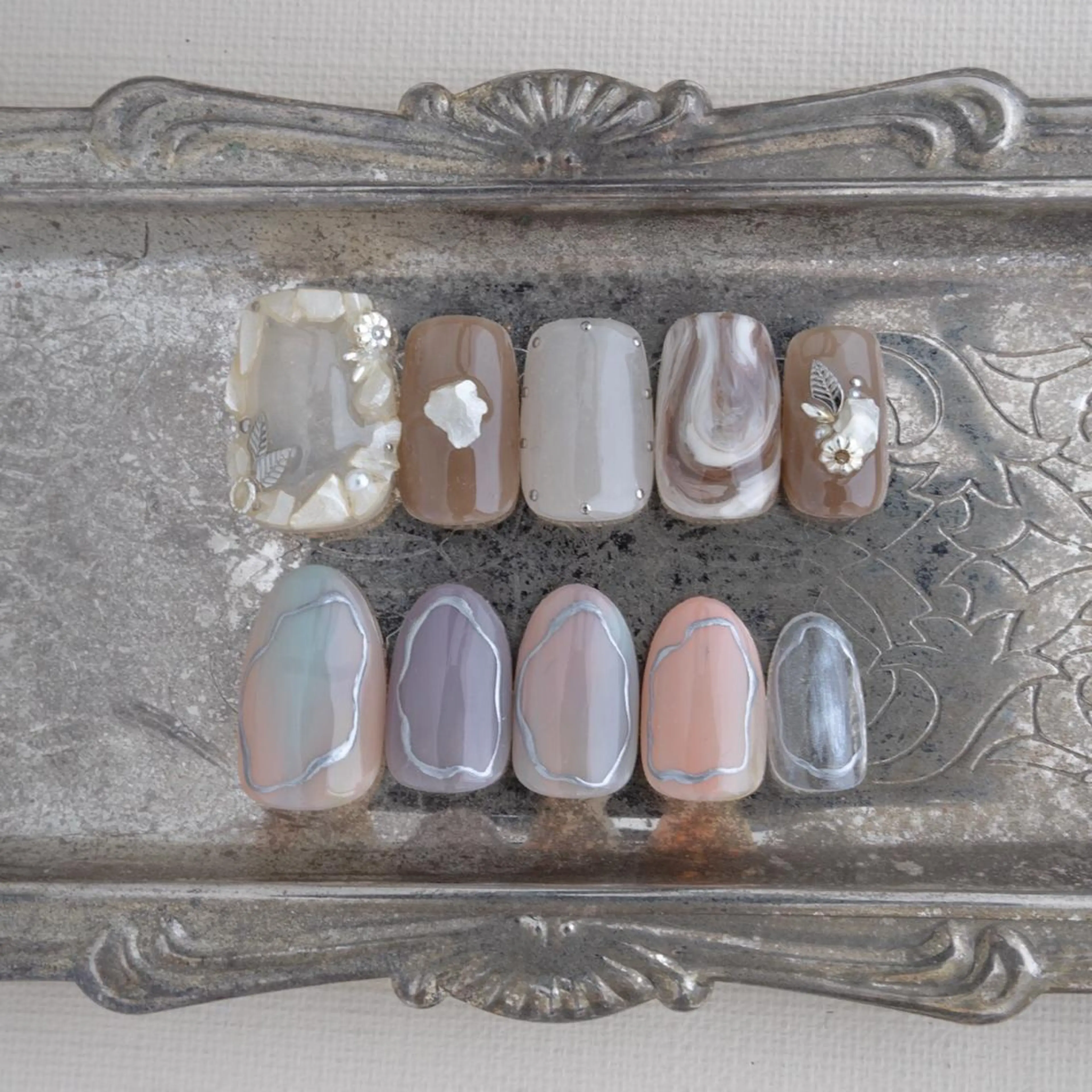 ネイル ハンドネイル lilbondir. chiharuのネイルデザイン