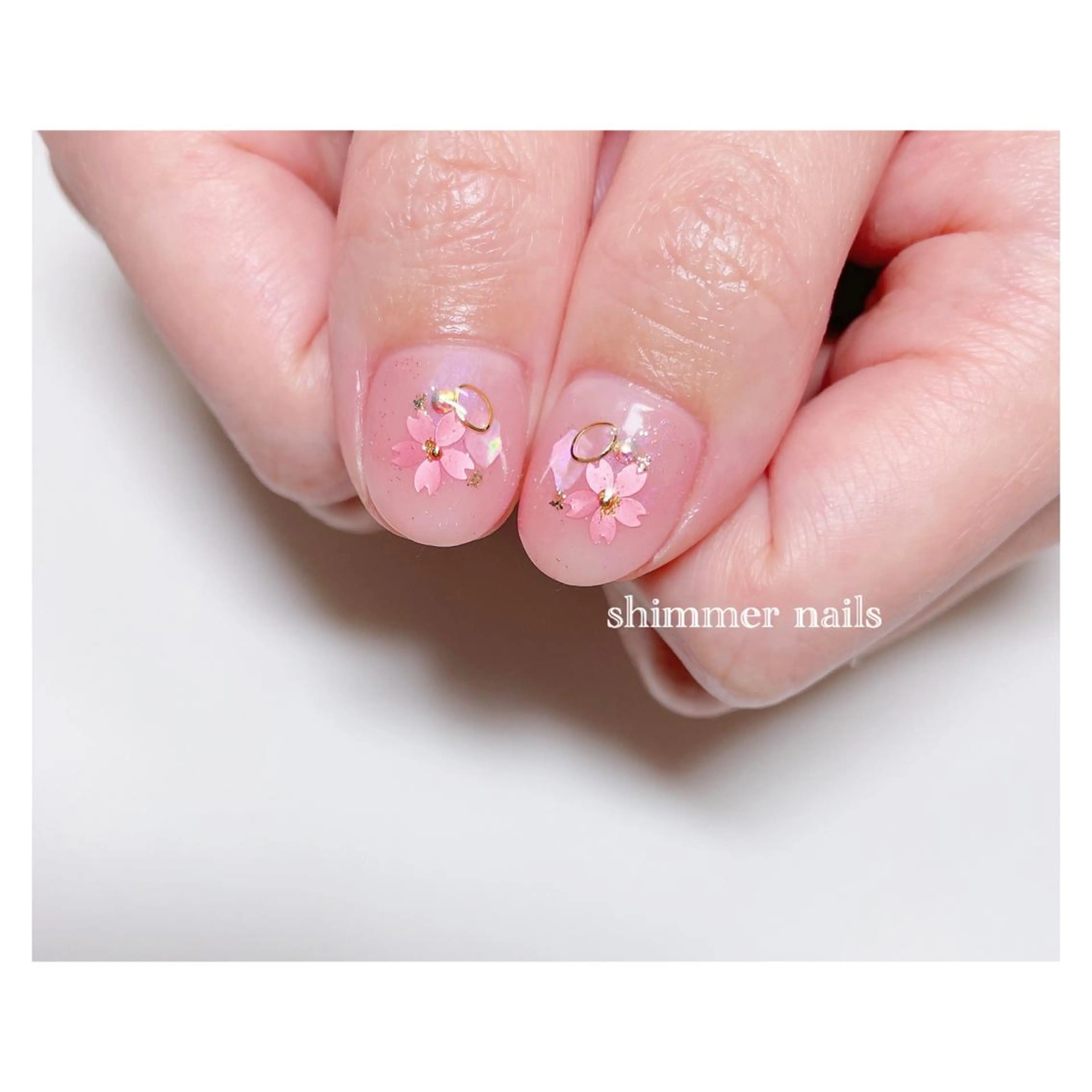 ネイル shimmer nailsのネイルデザイン