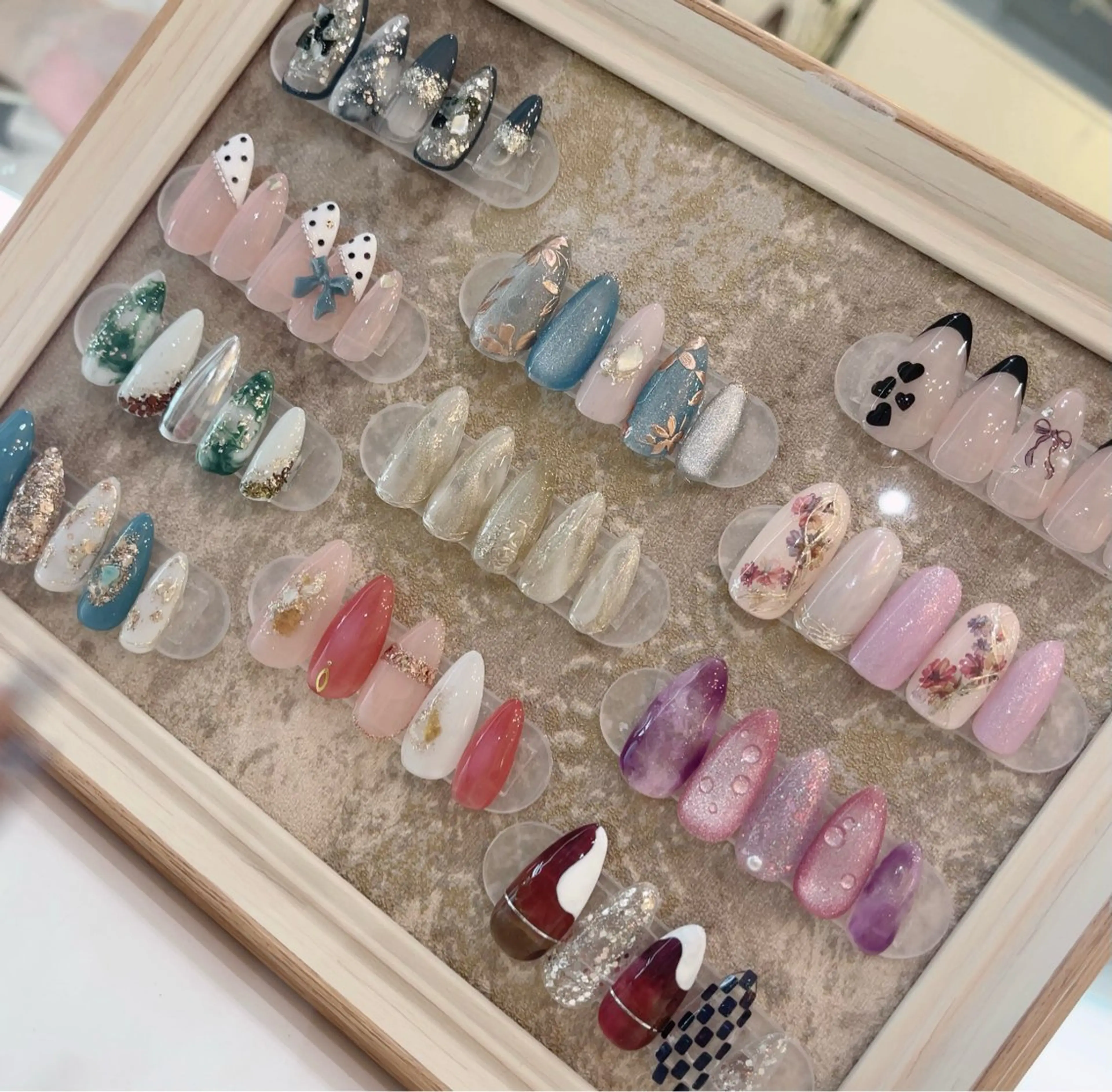 ネイル ハンドネイル MIRUS 上大岡店のネイルデザイン