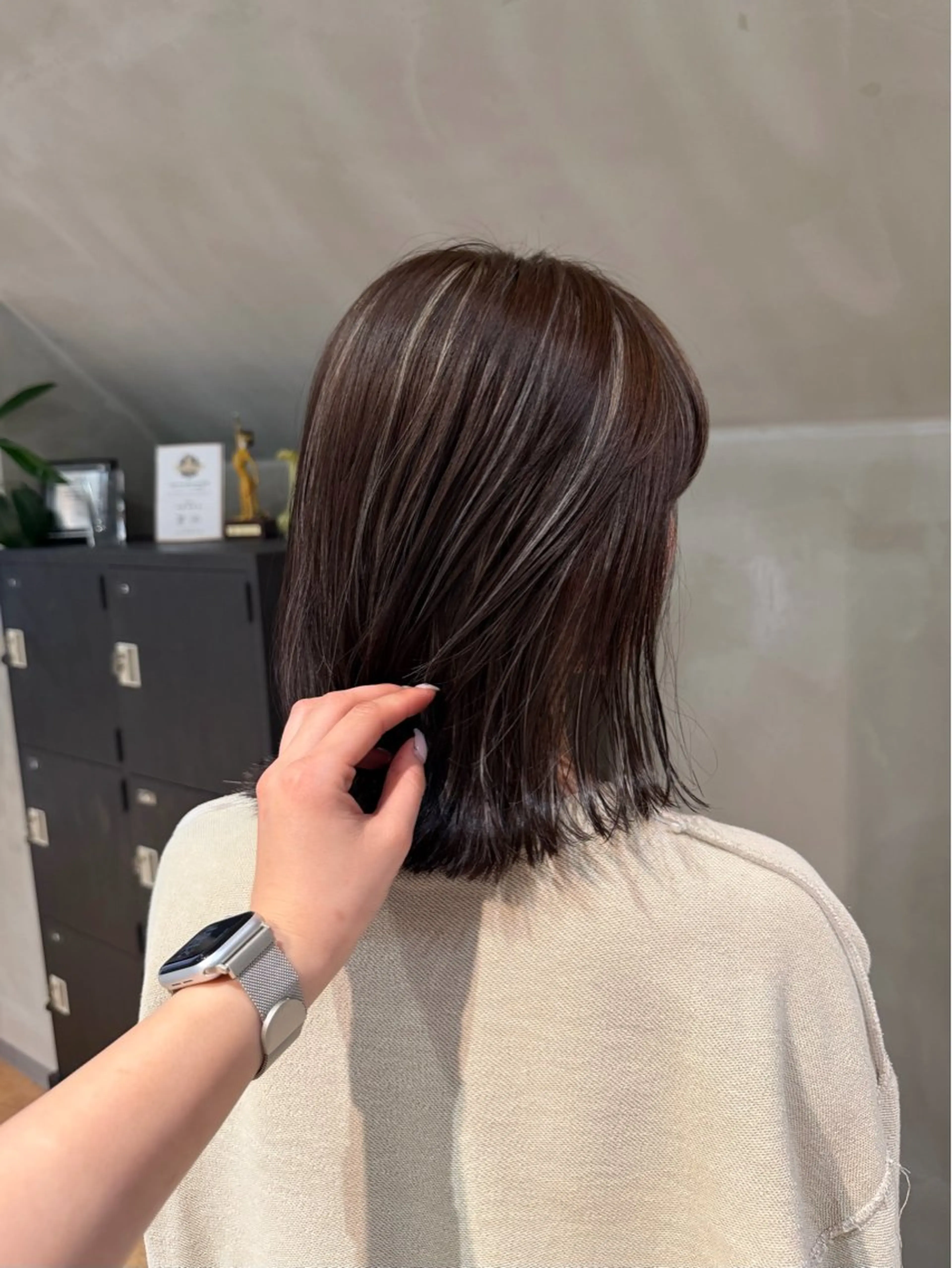 ミディアム ハイライト ヘアカラー mei🪽 カラーモデルのヘアスタイル