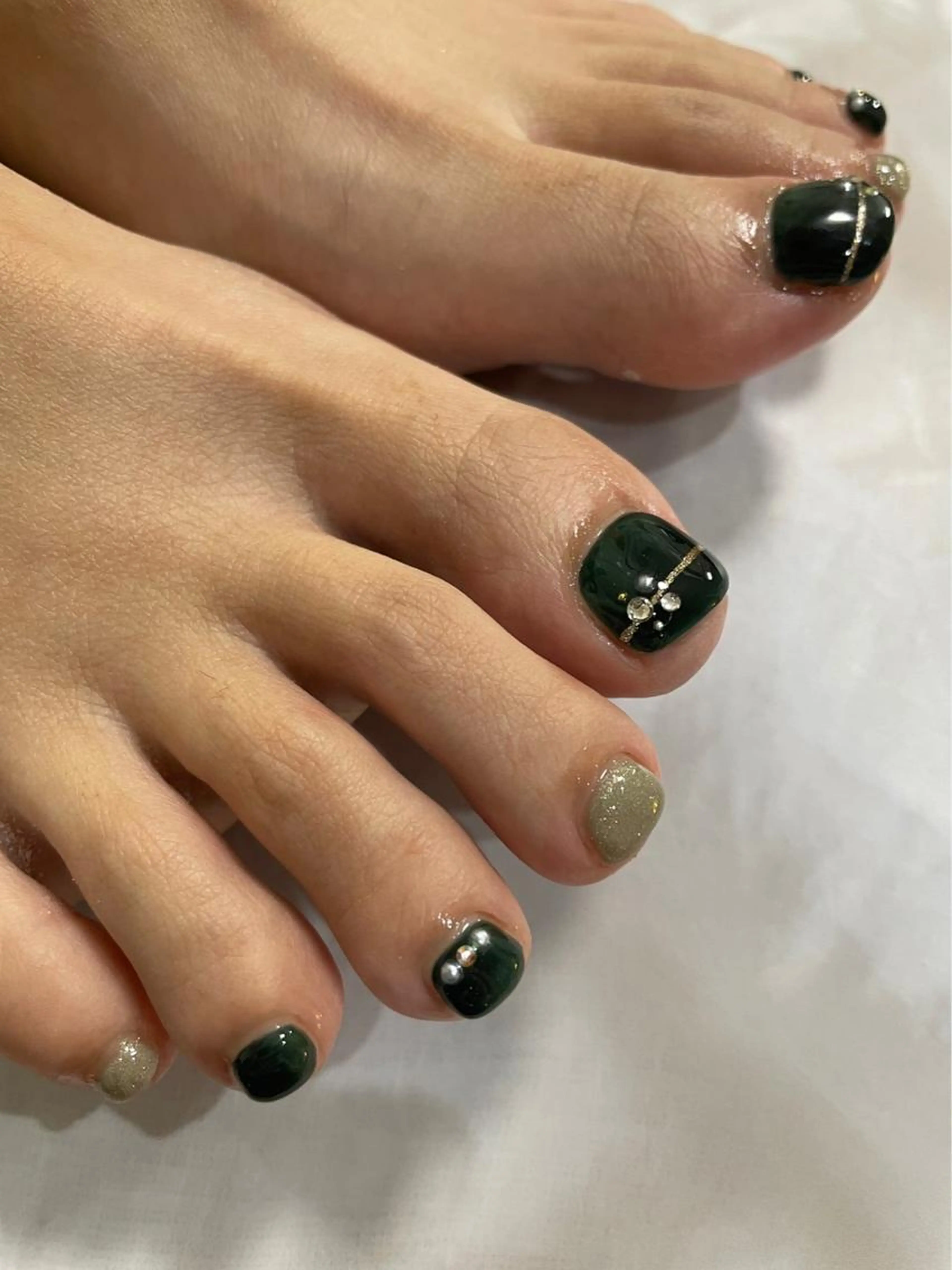 【オフなし🈚️】【シンプル】Foot親指アートの写真