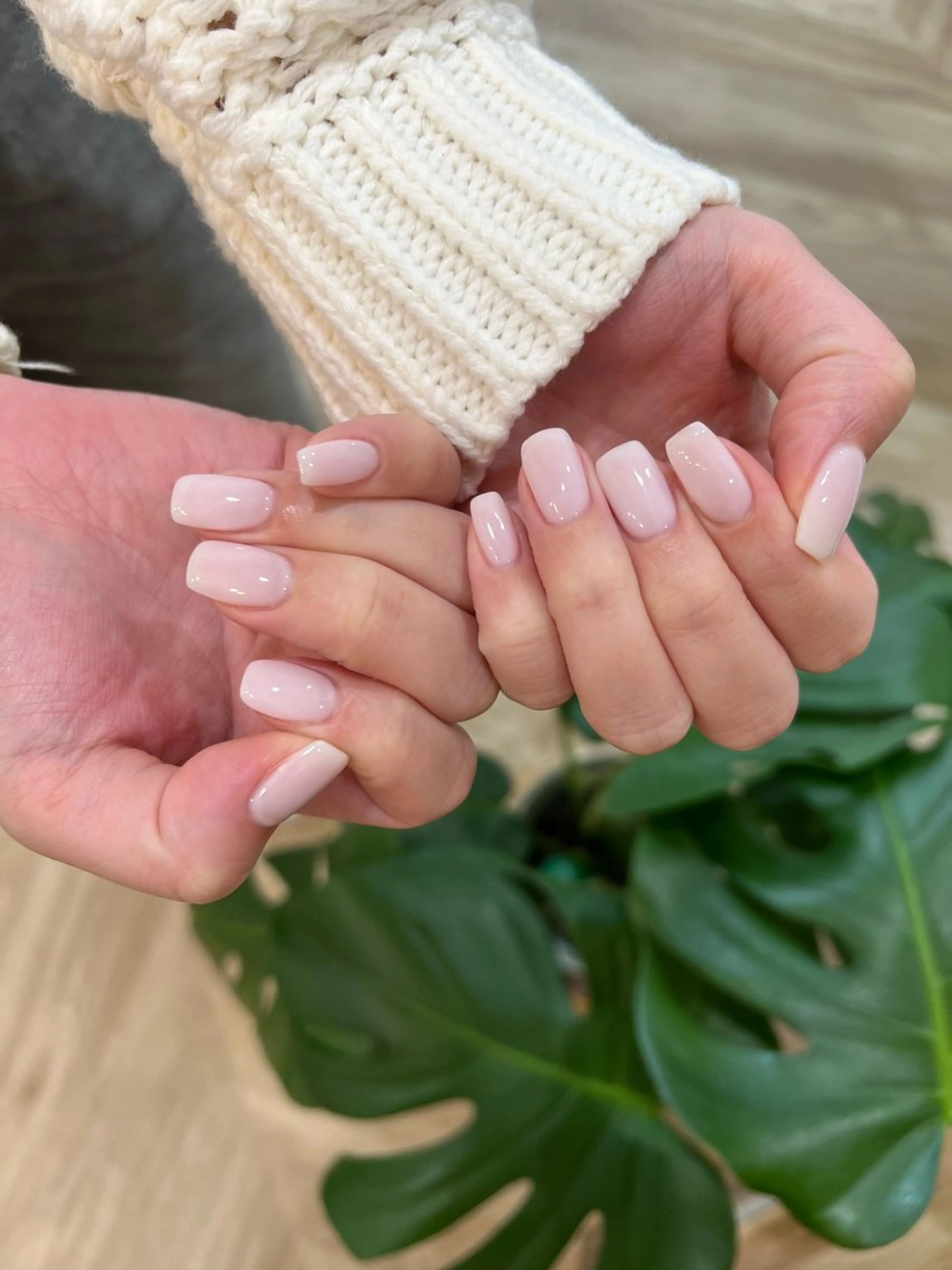 ネイル ハンドネイル フットネイル ハンドケア Nes.Nail所属・Miyagi Asamiのネイルデザイン