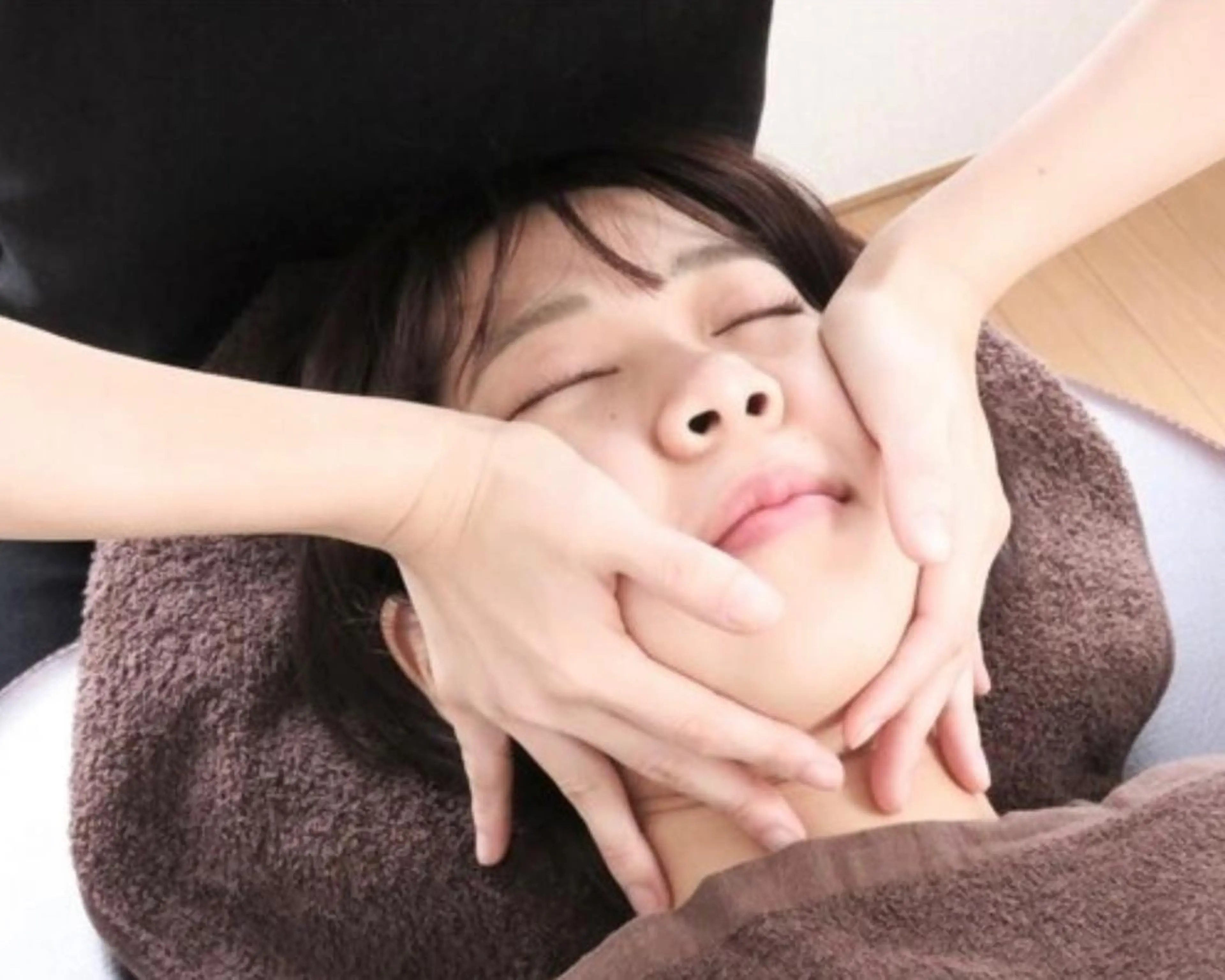 頭蓋骨小顔矯正45分の写真