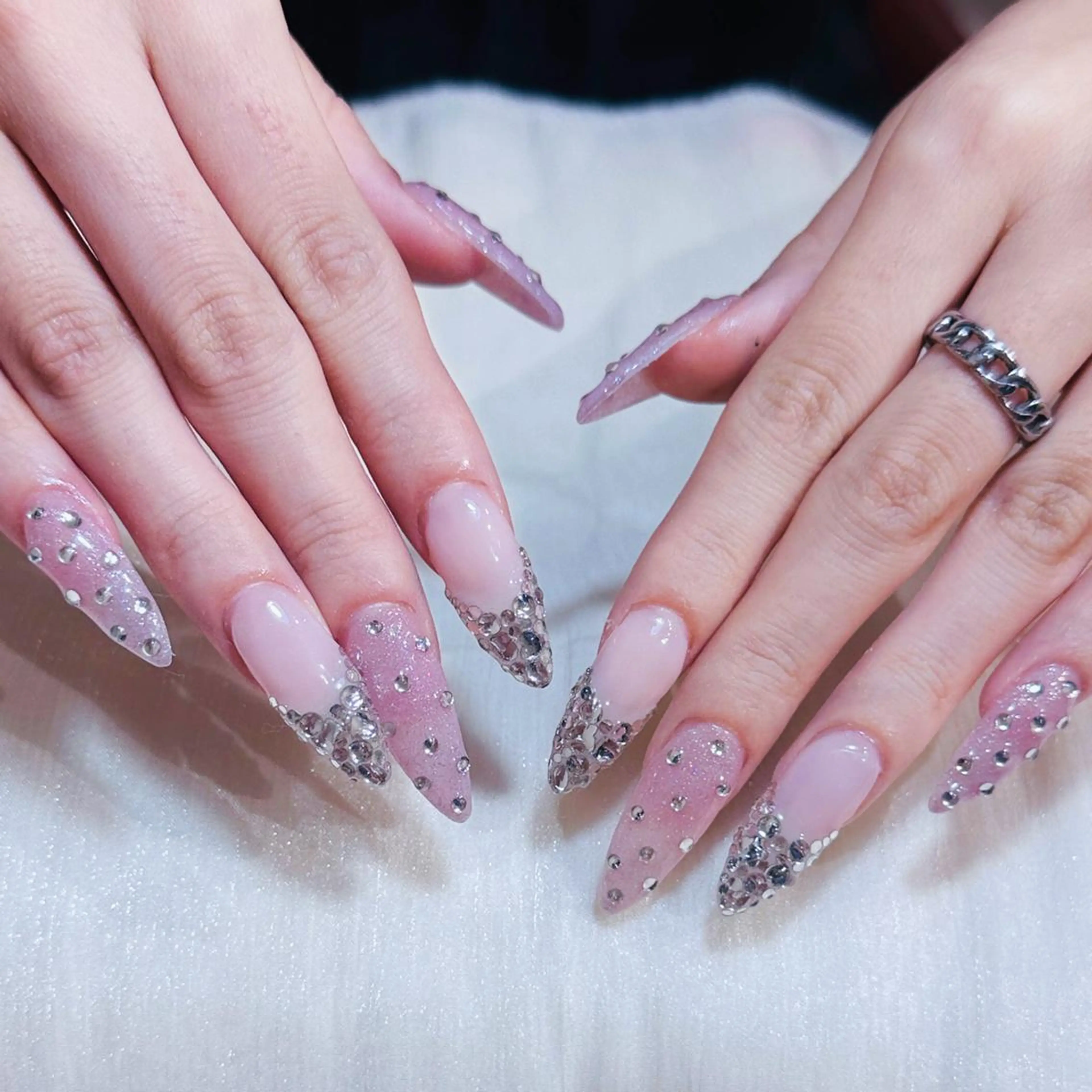 ネイル アートネイル オーロラネイル ガーリー キラキラネイル 韓国ネイル ハンドネイル diamond ♥のネイルデザイン
