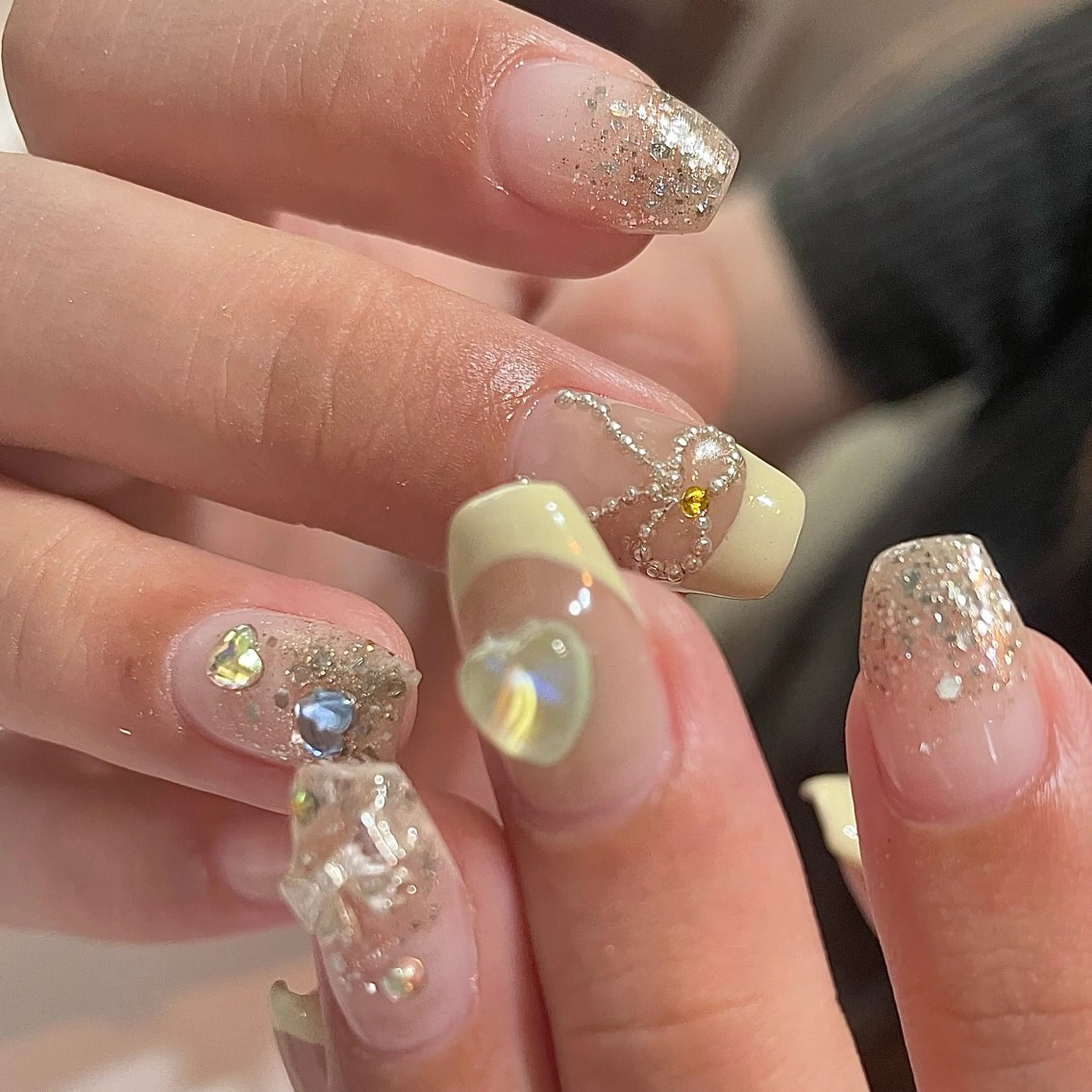 ネイル ハンドネイル フットネイル liberta リベルタのネイルデザイン