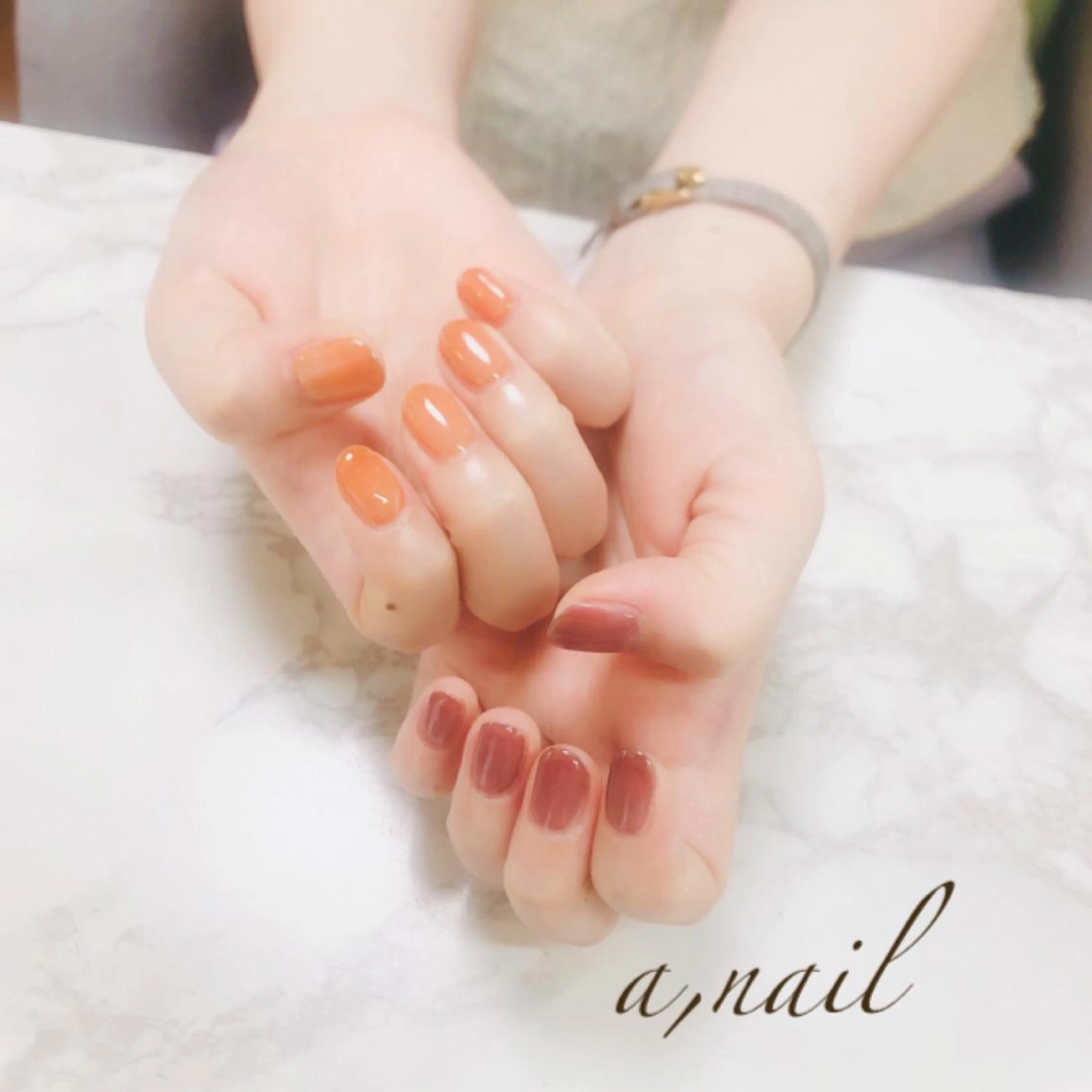 ネイル フットネイル ジェルネイル グラデーション ワンカラーネイル シンプルネイル ハンドネイル ネイルサロン エーネイルのネイルデザイン