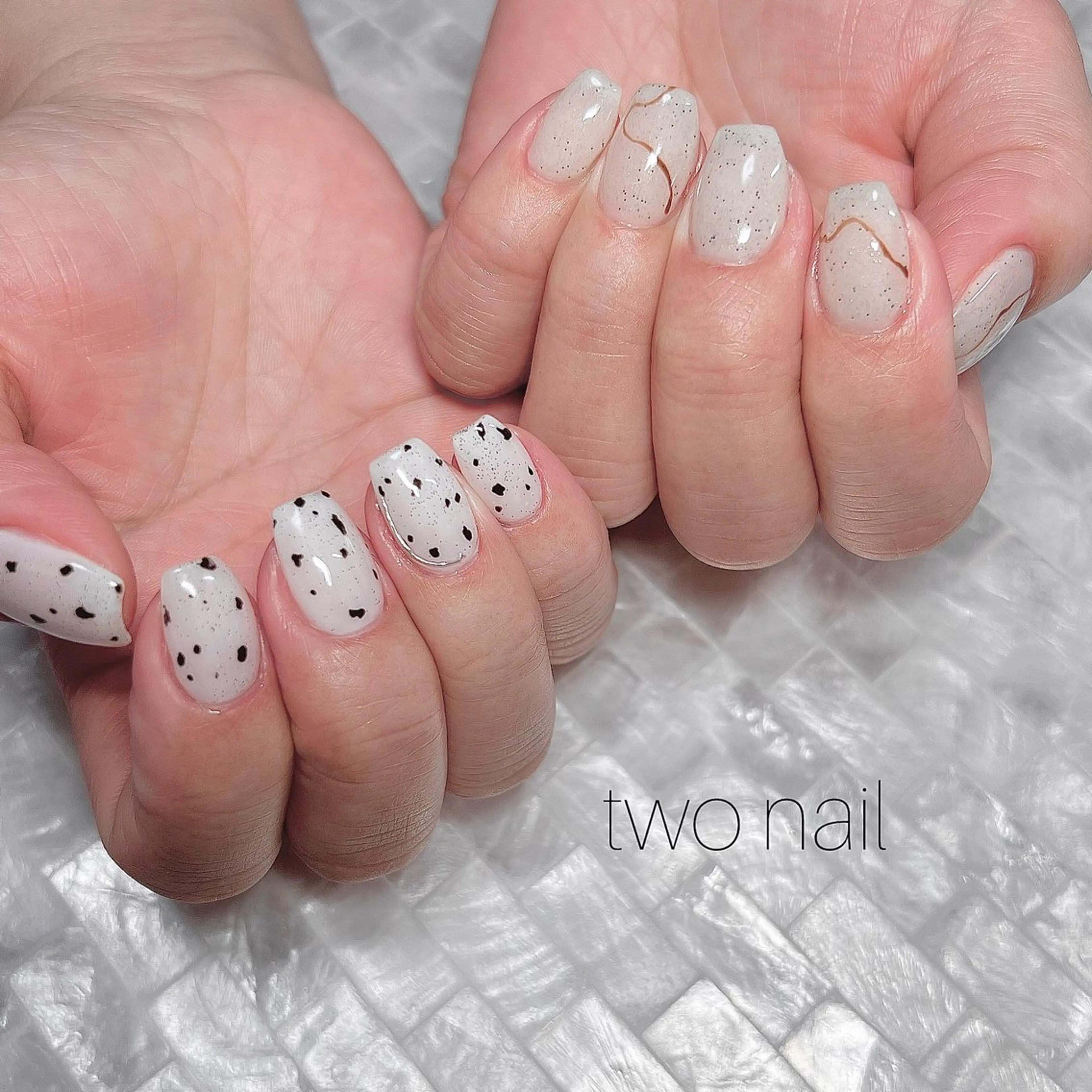 ネイル ネイルチップ ホワイト ハンドネイル two nailのネイルデザイン