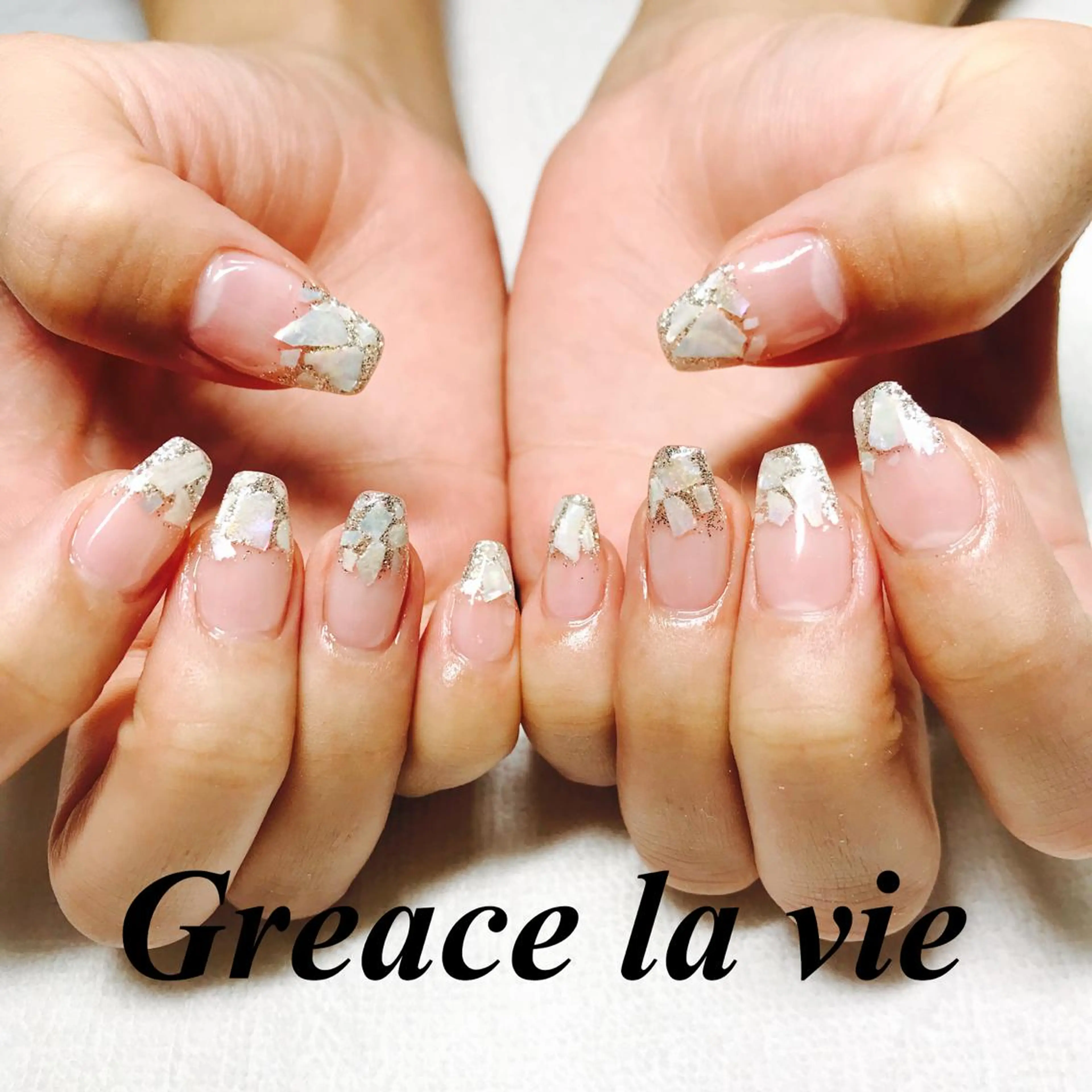 セミロング カラー キッズ ネイル マツエク・マツパ ゴージャス クリスマス アートネイル 長さ出し フットネイル Greace la vie所属・Greace  la vieのネイルデザイン