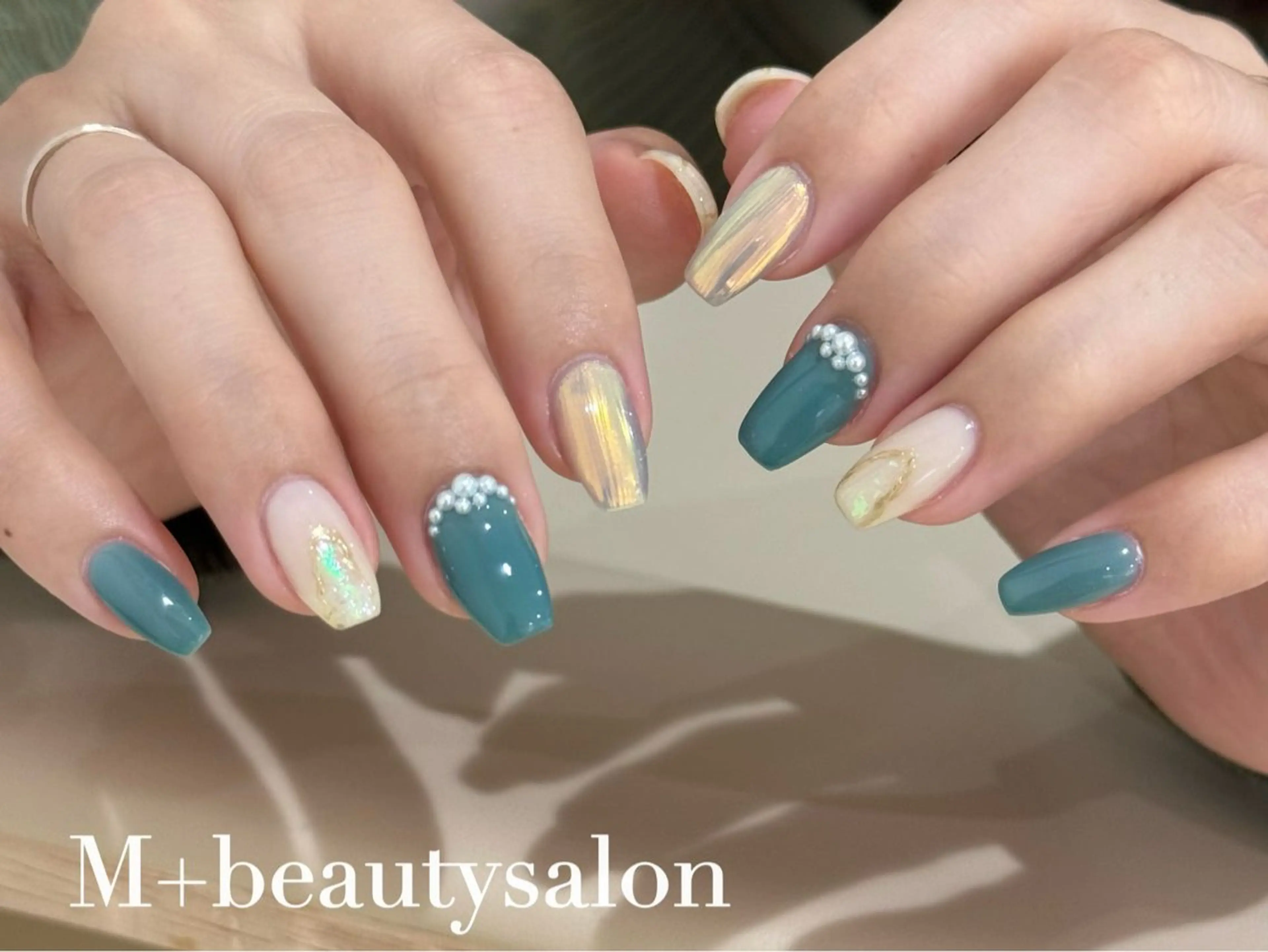 ネイル M+  Beauty Salonのネイルデザイン