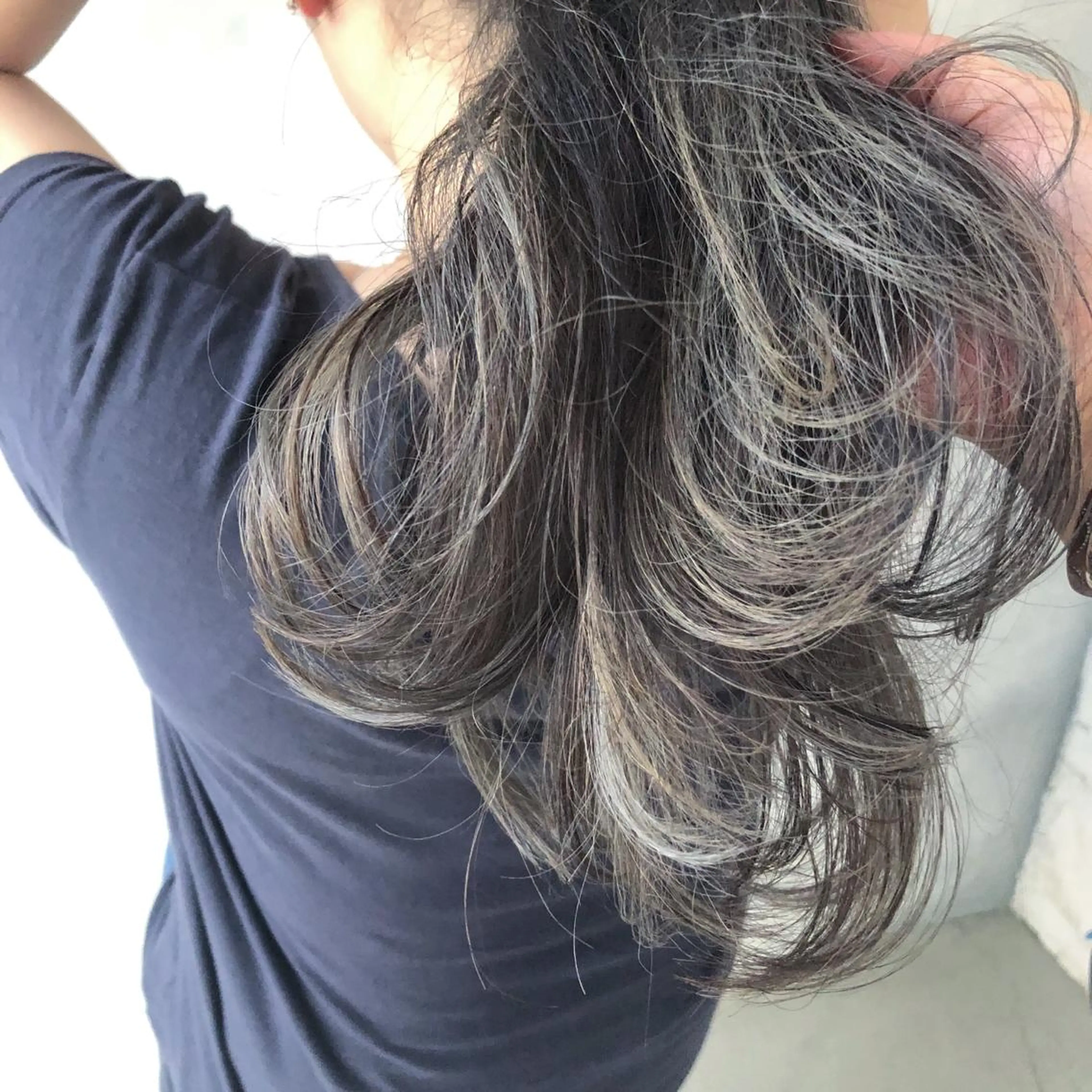 ロング カラー ハイライトカラー ハイライト ORIKA 美容室のヘアスタイル