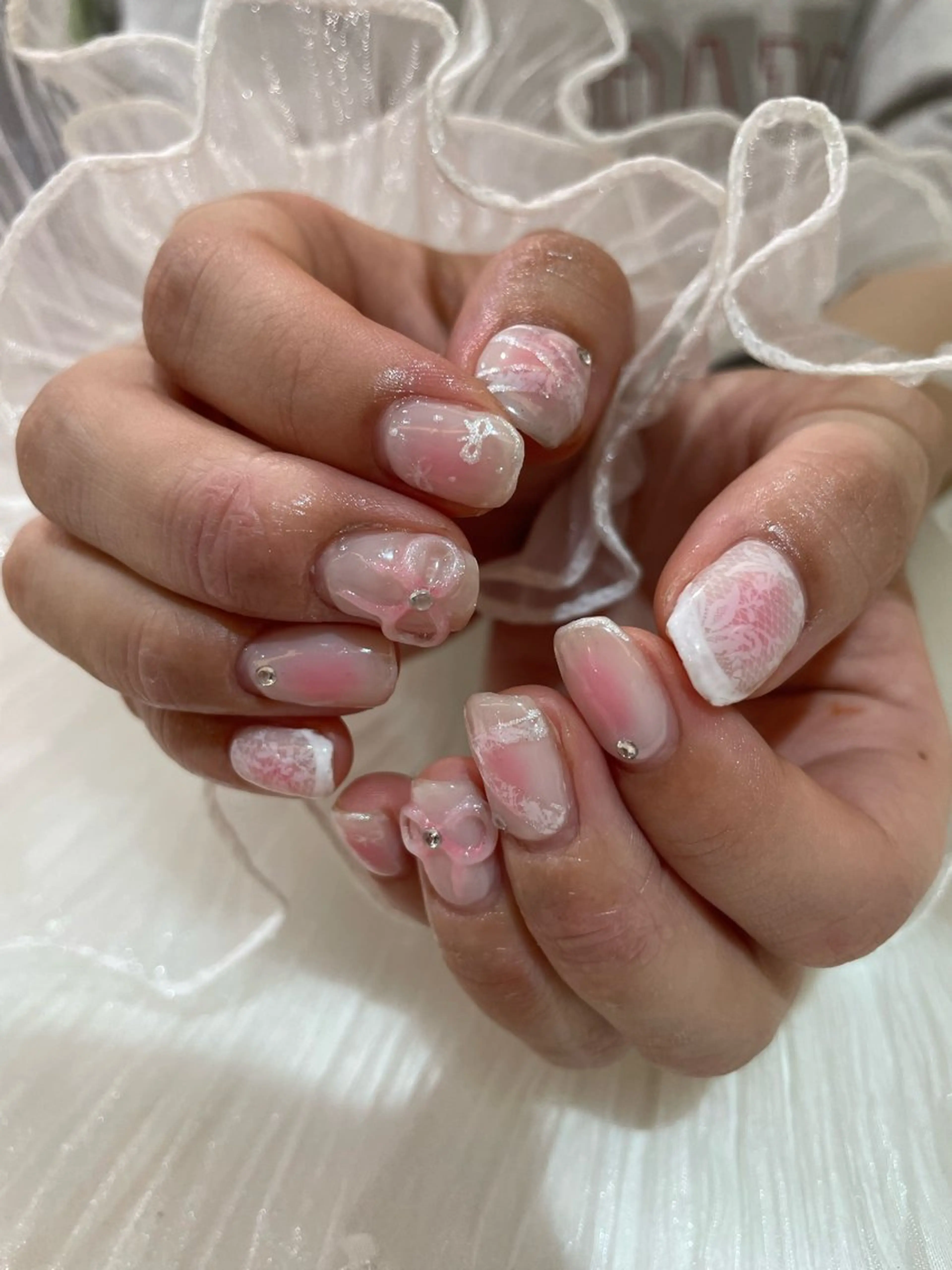 ネイル るか/透明感 カラー/アレンジのヘアスタイル