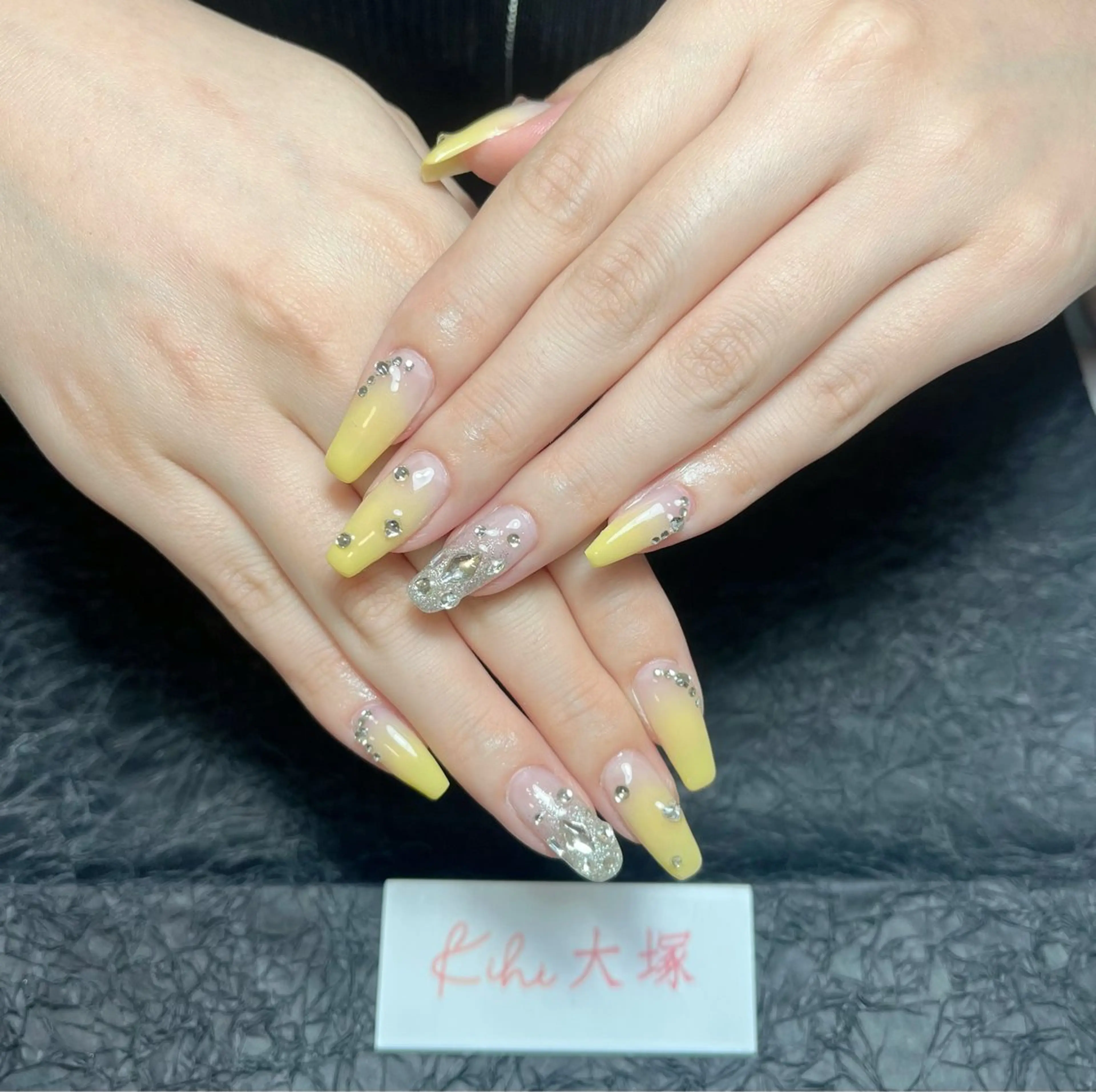 ネイル ハンドネイル 小林 あゆみのネイルデザイン