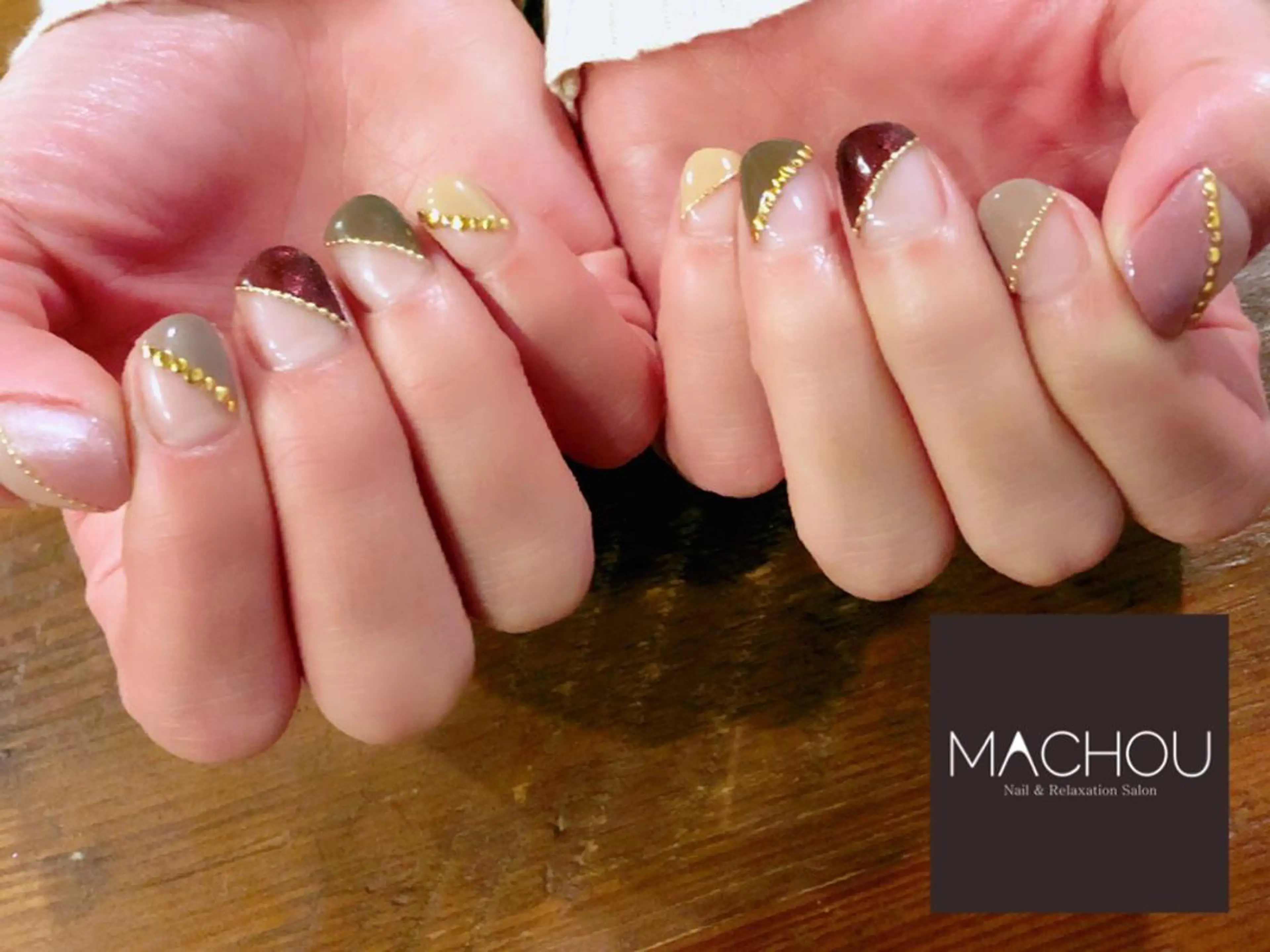 ネイル MACHOU所属・tomomi MACHOUのネイルデザイン