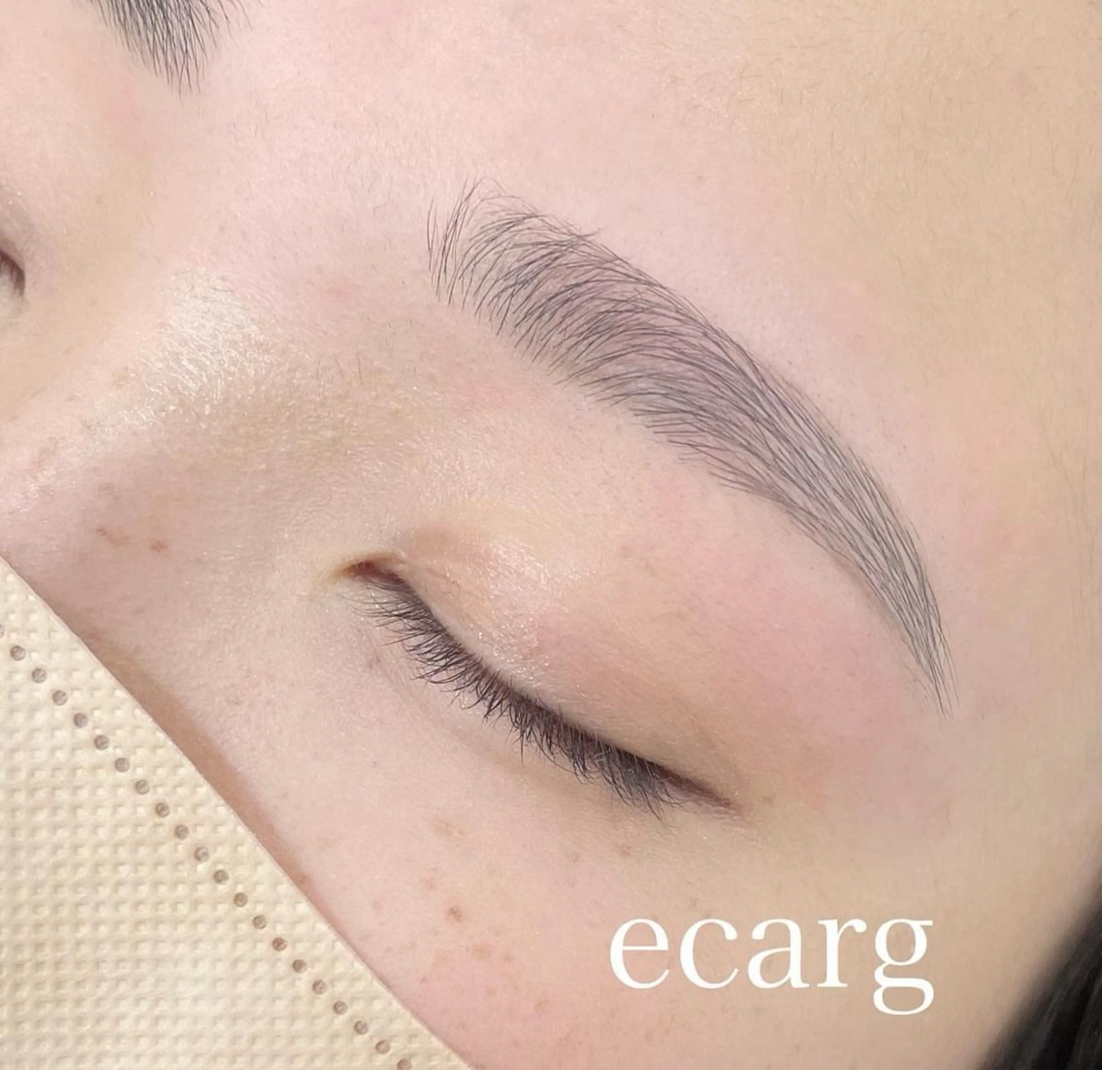 アイブロウ ecarg 大宮店のマツエク・マツパデザイン