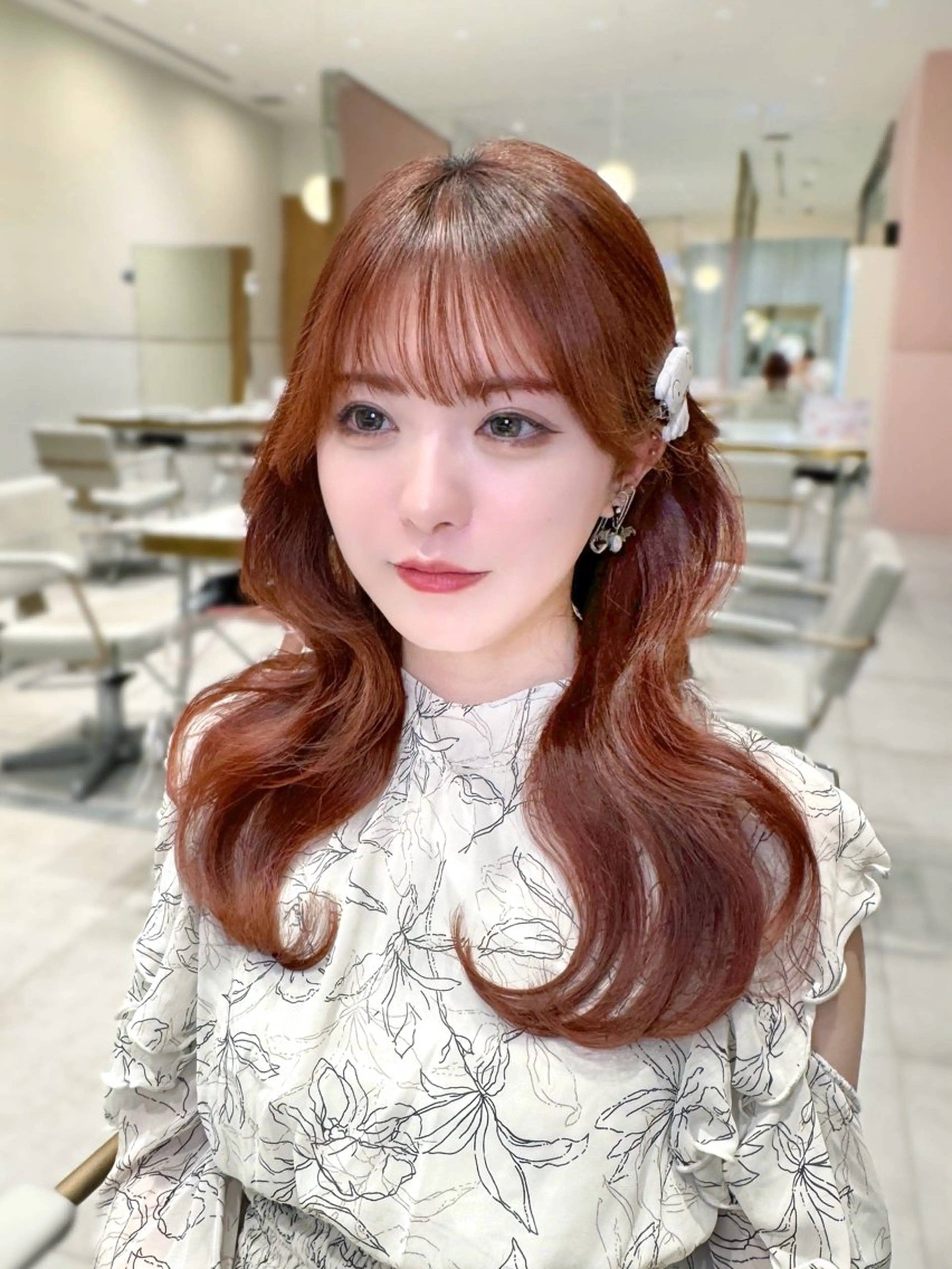 セミロング カラー カット ヘアカラー トリートメント ヘッドスパ ヘアセット 韓国ヘア/レイヤー/ 顔まわり/りょーとのヘアスタイル