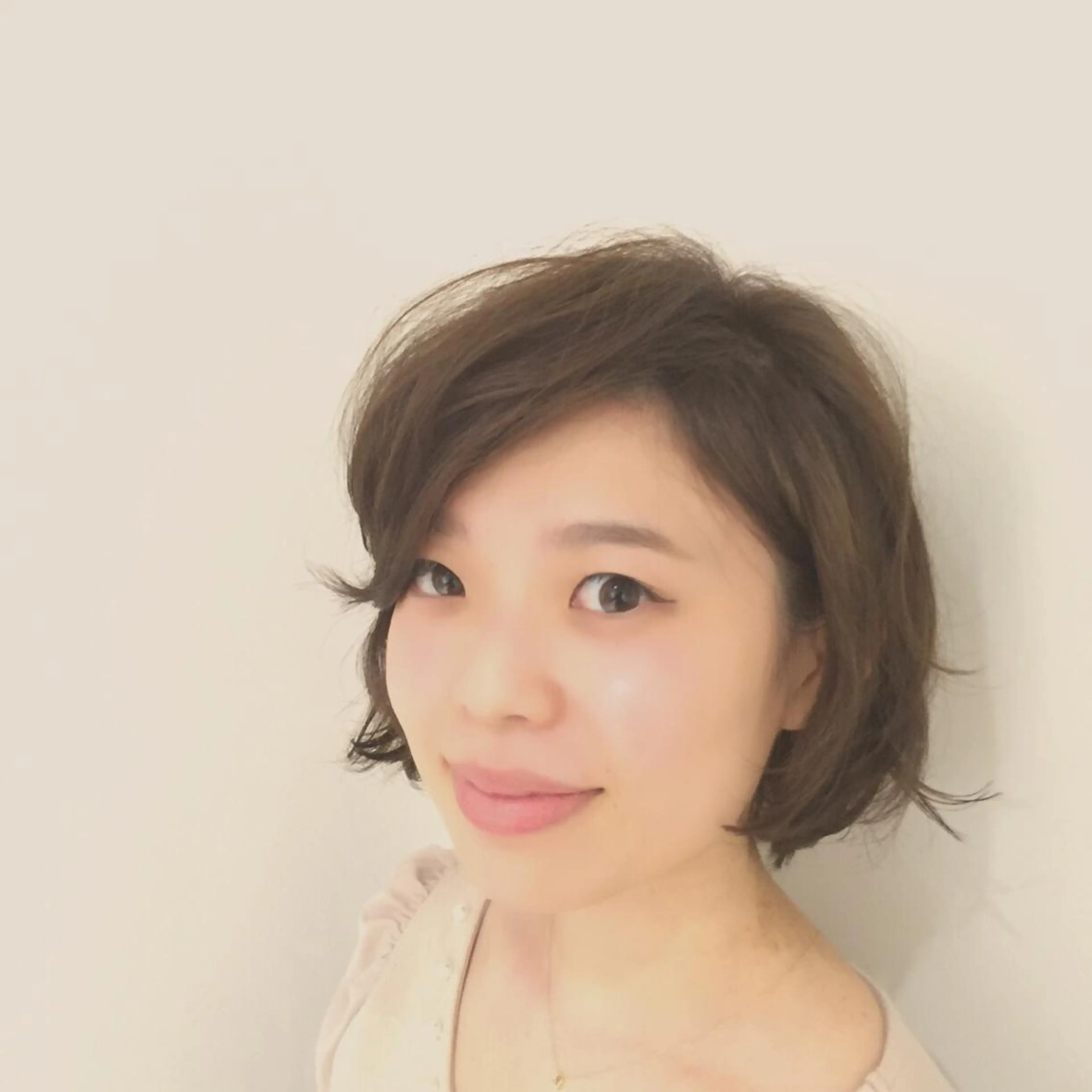 ショート カラー パーマ 脱白髪染め特化GBG 自由が丘所属・【白髪ぼかし 専門GBG】自由が丘のヘアスタイル