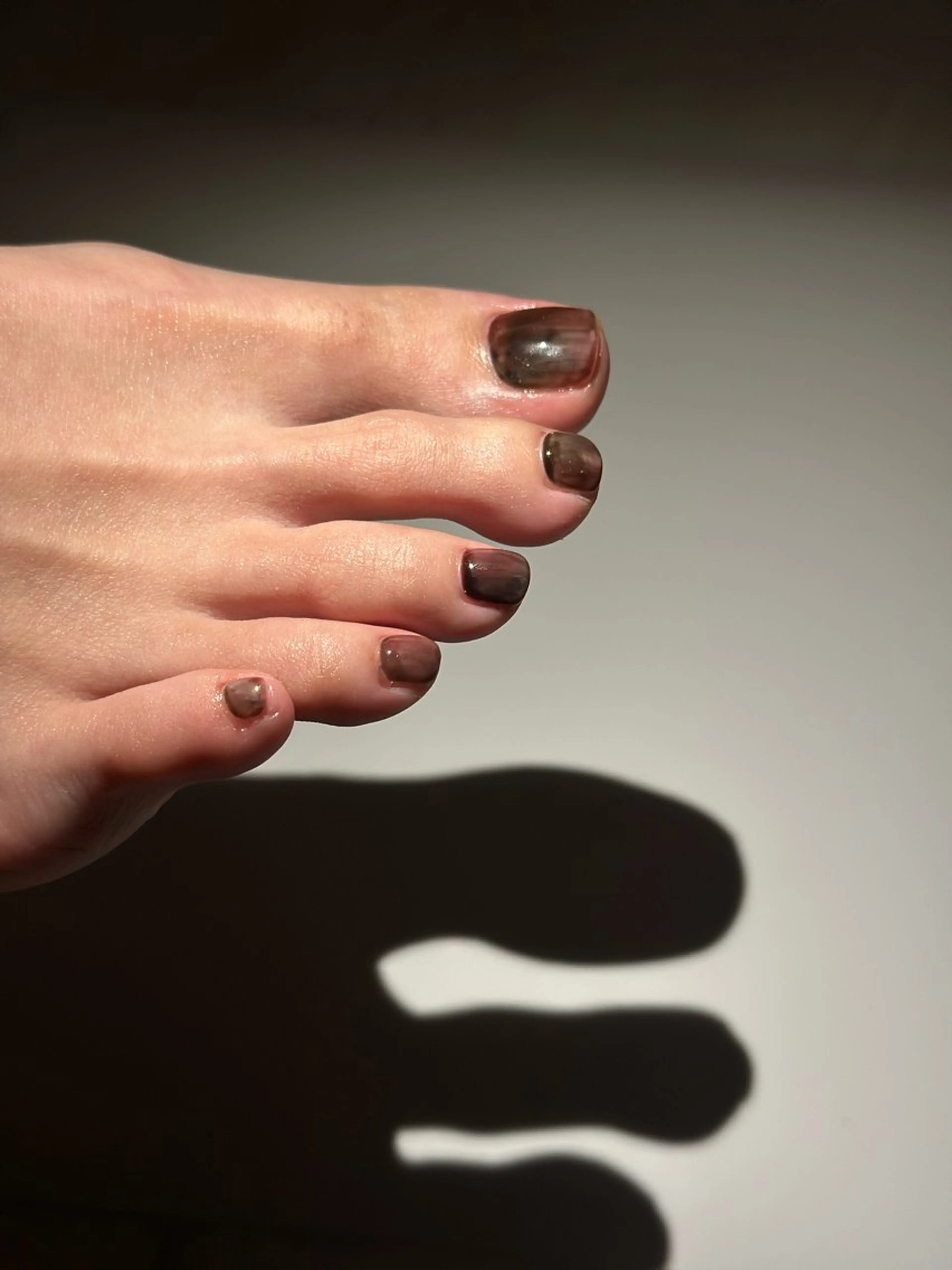 ネイル フットネイル m o m o / 高岡ネイルのネイルデザイン