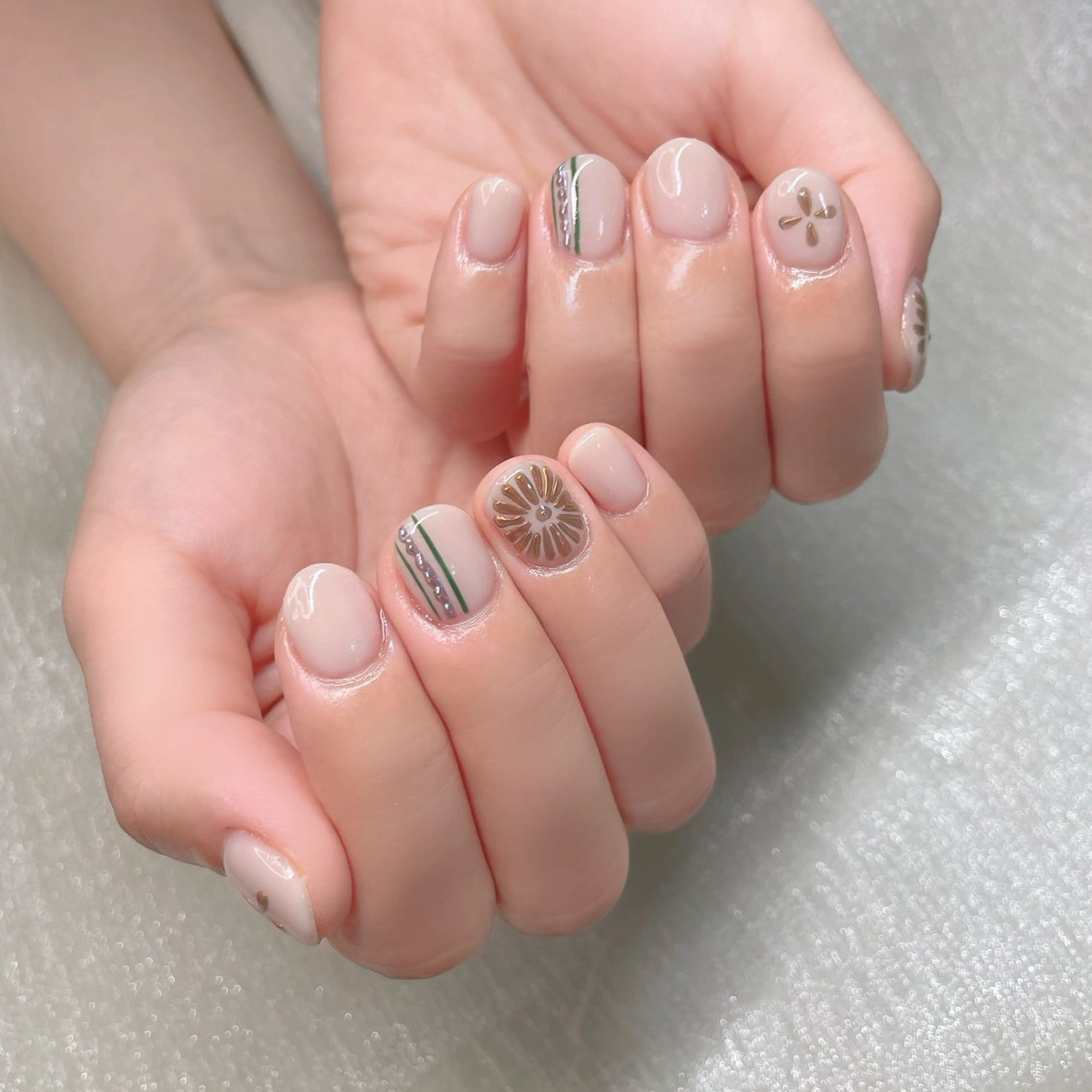 ネイル 長さ出し ハンドネイル Nailist SUZU所属・Nailist suzuのネイルデザイン