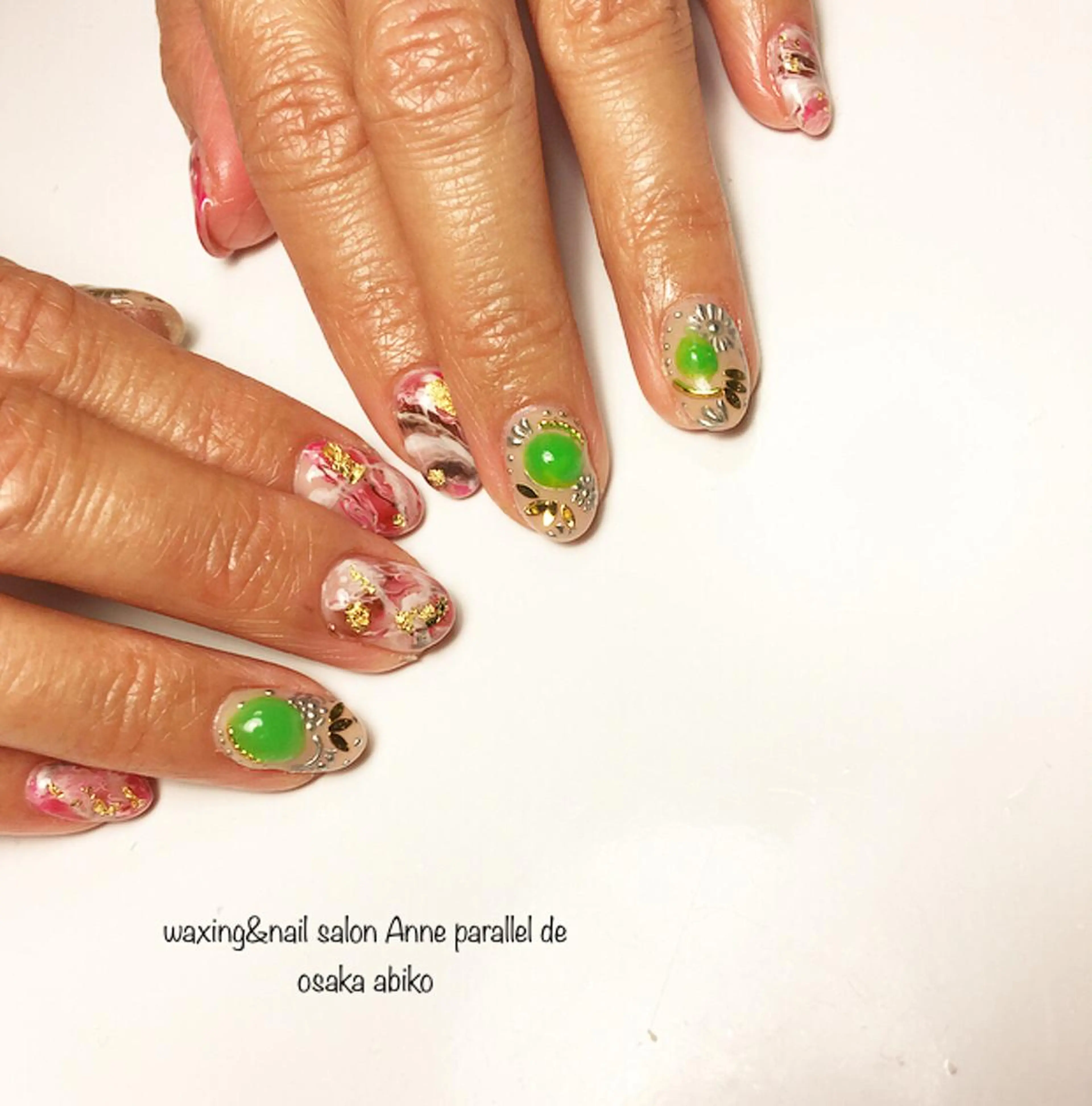 ネイル 中村 翠のネイルデザイン