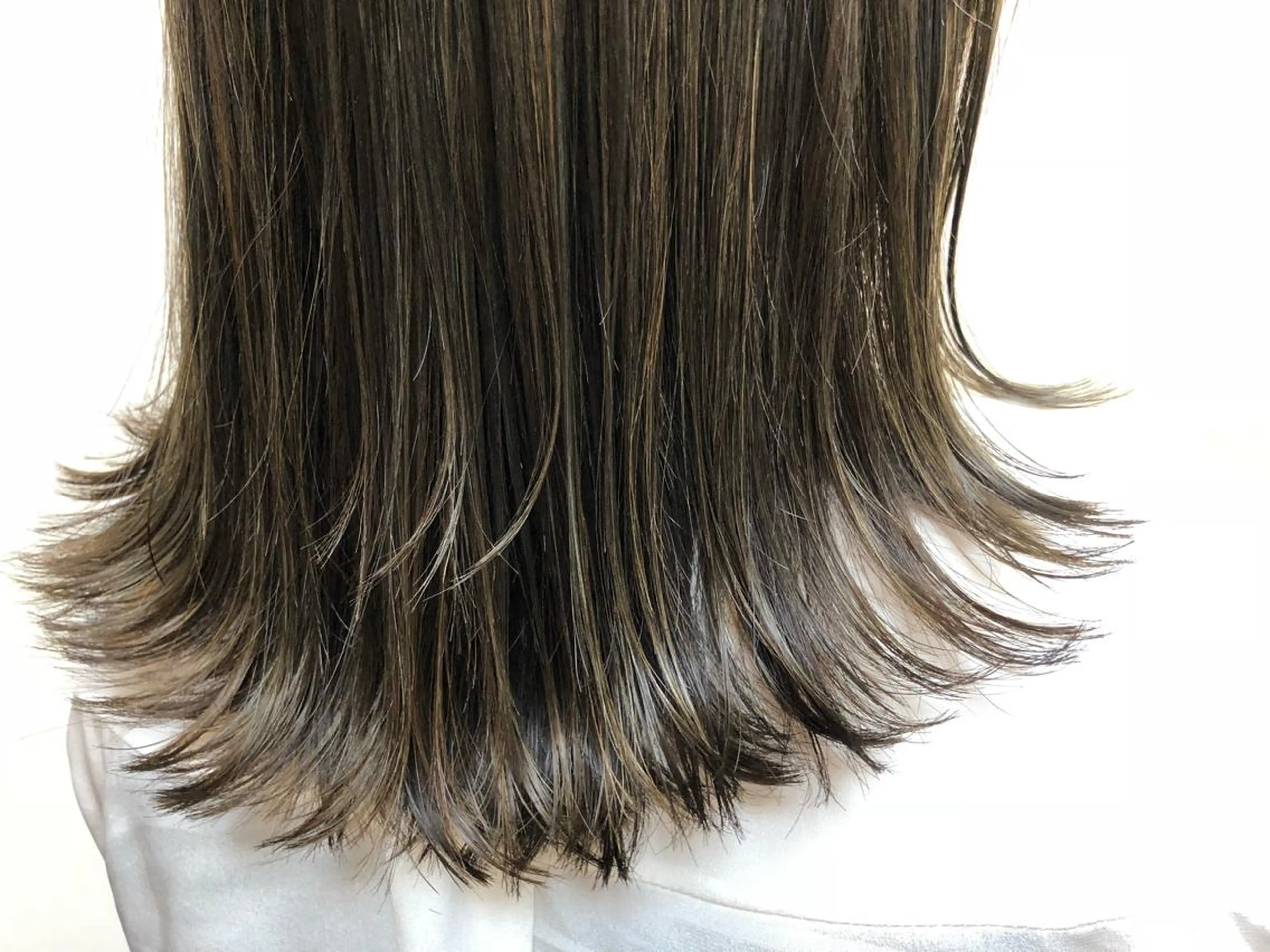 ミディアム カラー 透明感カラー オレンジ 外国人風カラー luve heart's And Be  minamisemba所属・脇坂 佳世の眉毛・アイブロウイメージ