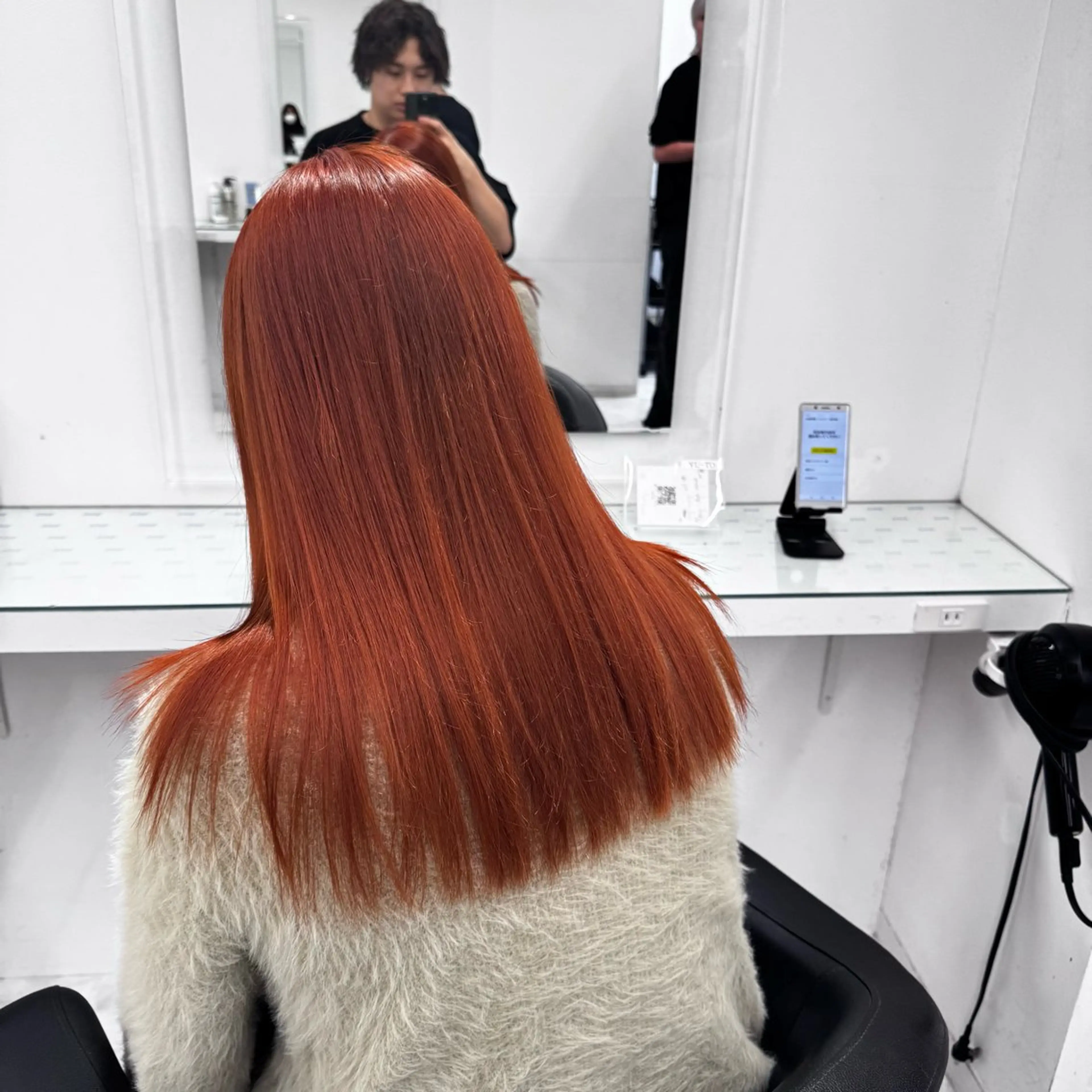 カラー 透け上品ハイトーン 職人ゆうと🤍のヘアスタイル