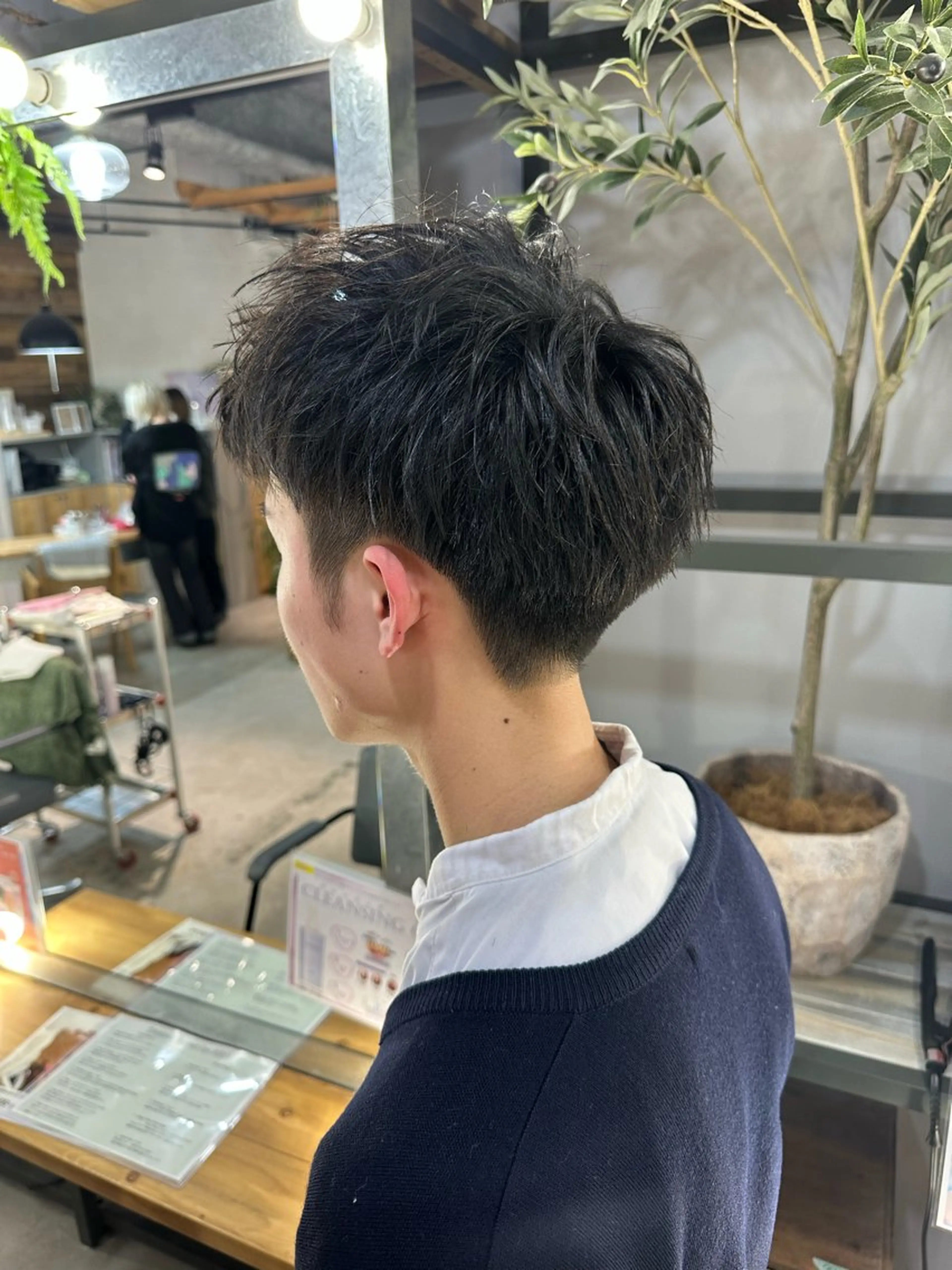 ショート カラー グラデーションカラー 溜 一太のヘアスタイル