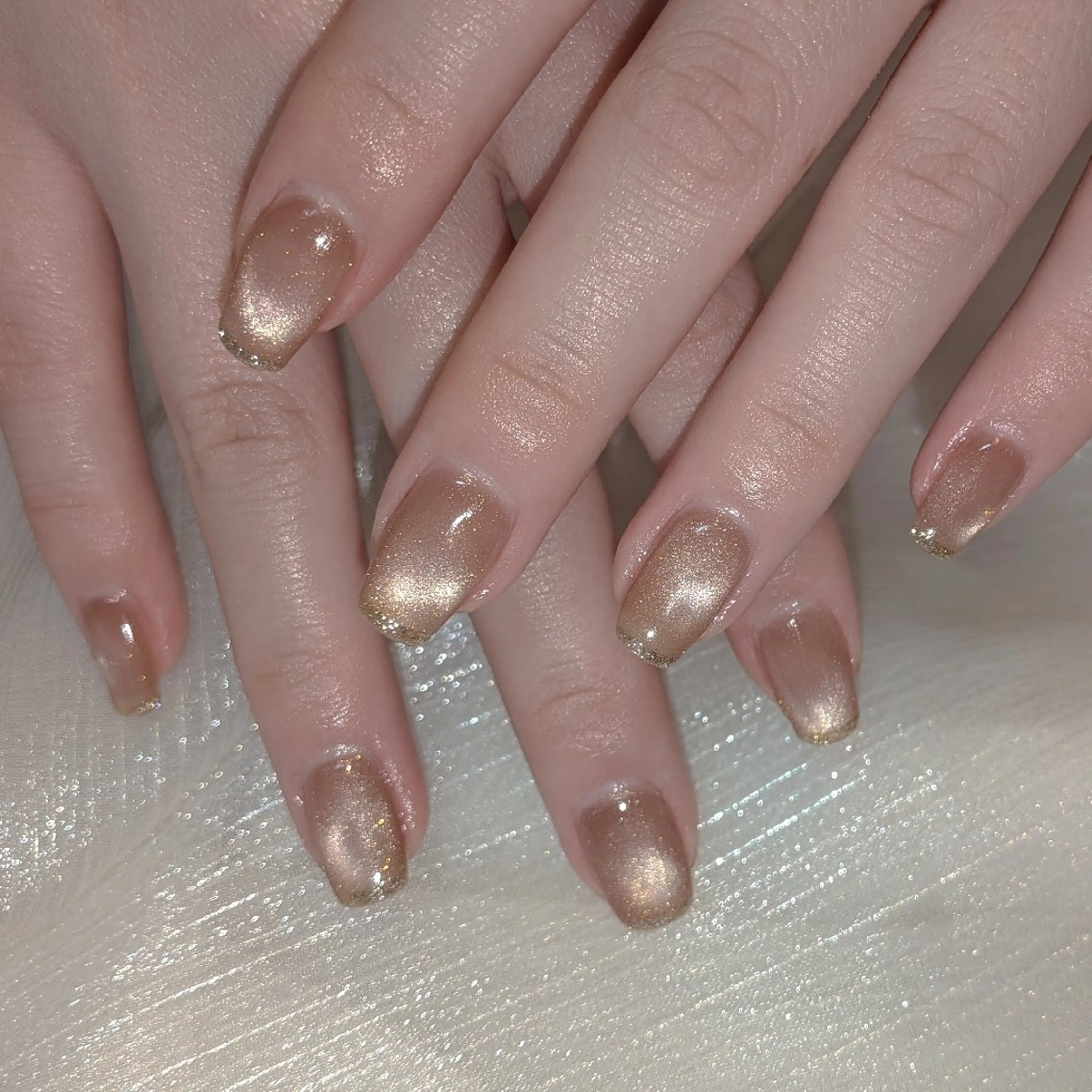 ネイル フレンチネイル マグネットネイル ハンドネイル ハンドケア フィルイン、長さ出し 深爪矯正のネイルデザイン