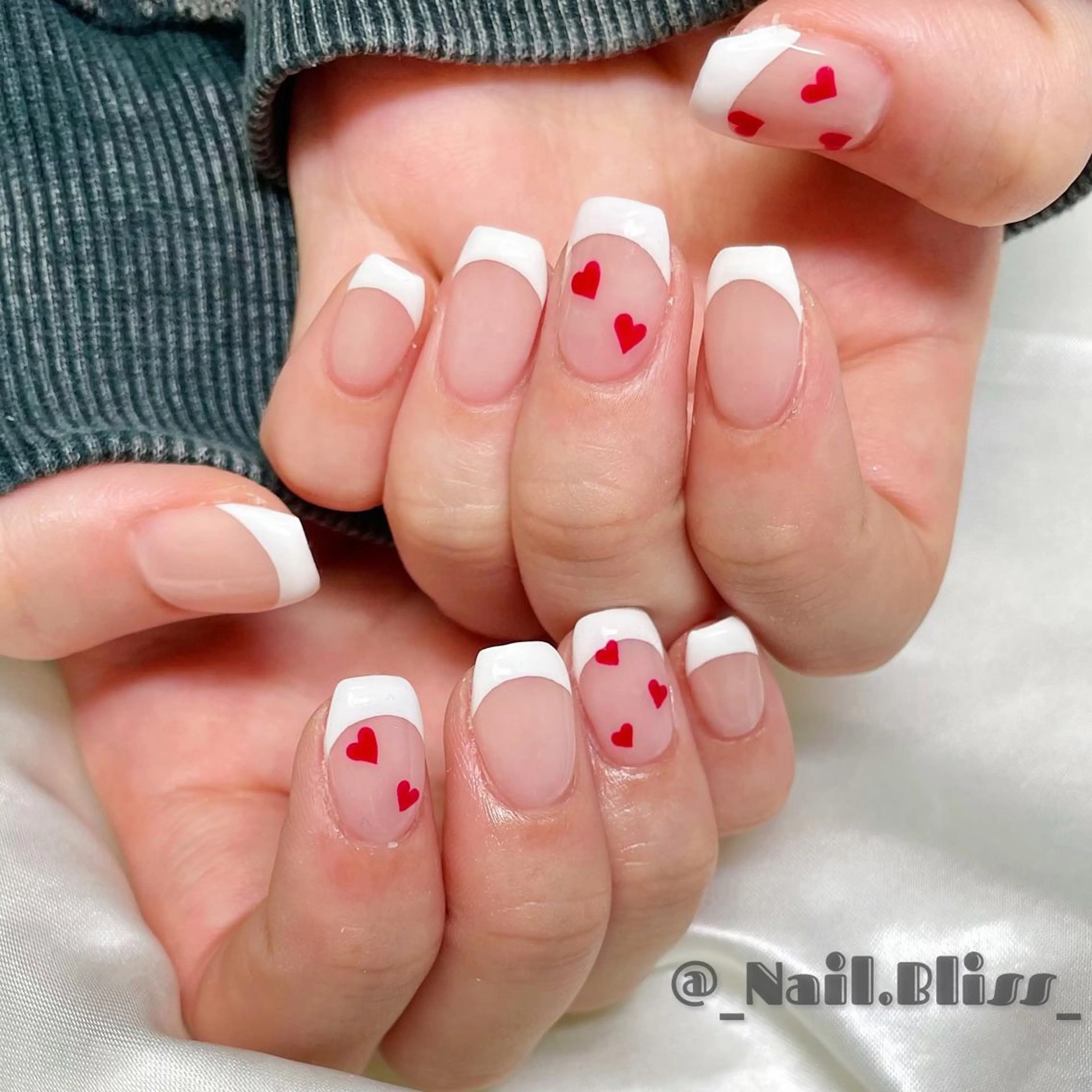 ネイル ハート ハンドネイル NAIL BLISSのネイルデザイン