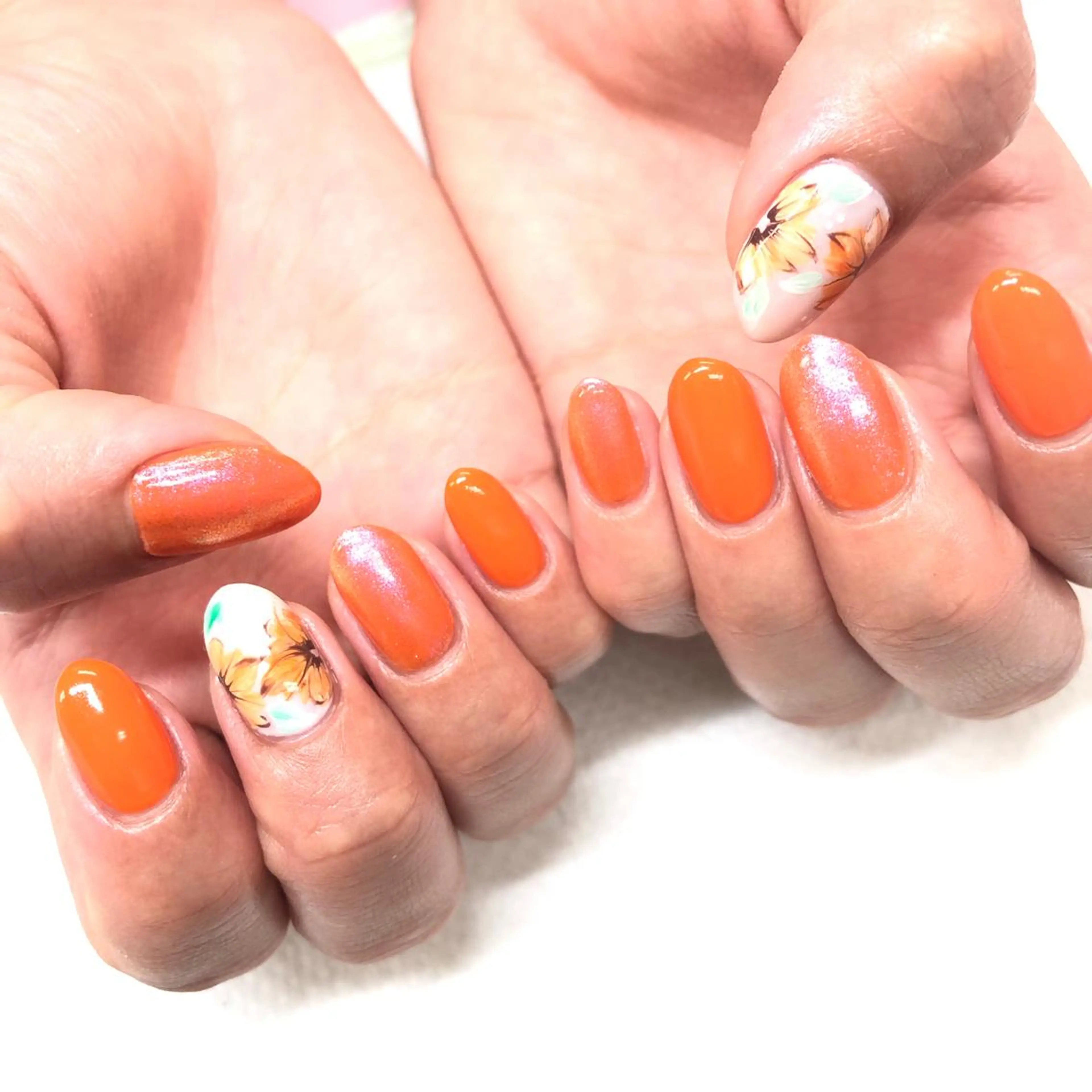 ネイル アートネイル ユリシスネイル 担当近藤のネイルデザイン