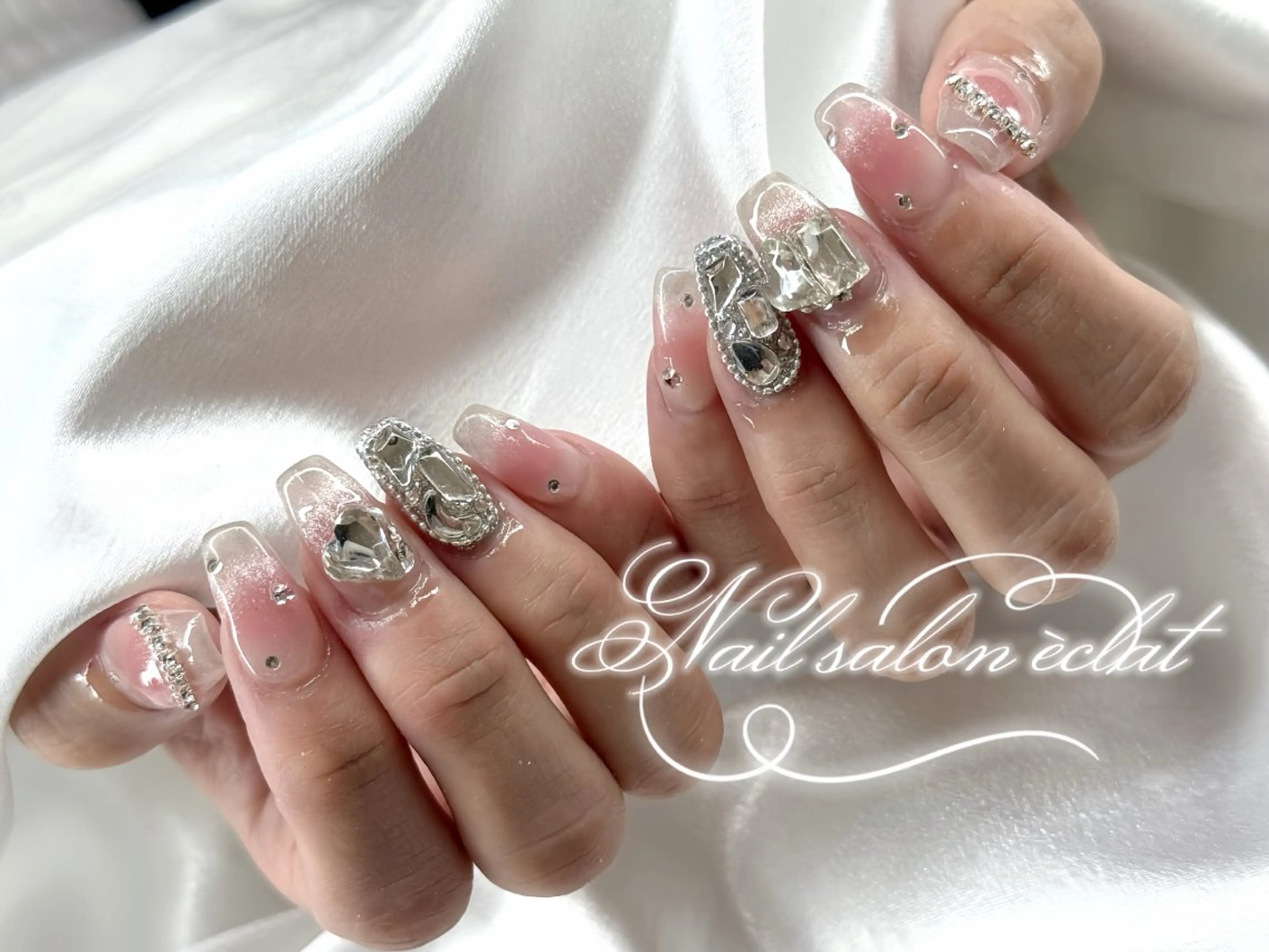 ネイル 持ち込み ハンドネイル éclat ⸝꙳.⋆ 栄｜矢場町のネイルデザイン