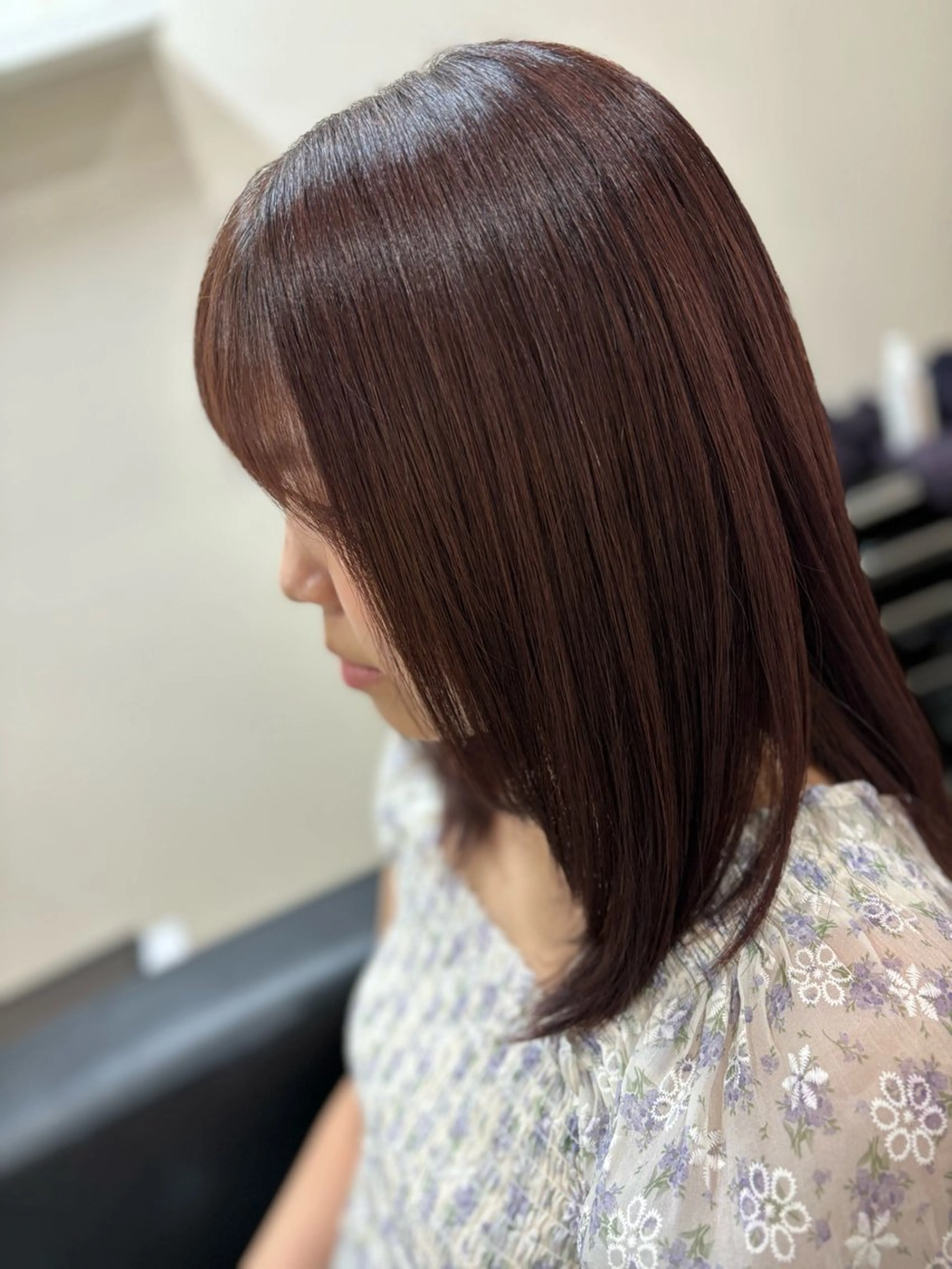 ミディアム カラー ヘアカラー トリートメント Carrefour LOCO Kyogoku八潮店【カルフールロコキョウゴク】所属・LOCO Aikaのヘアスタイル