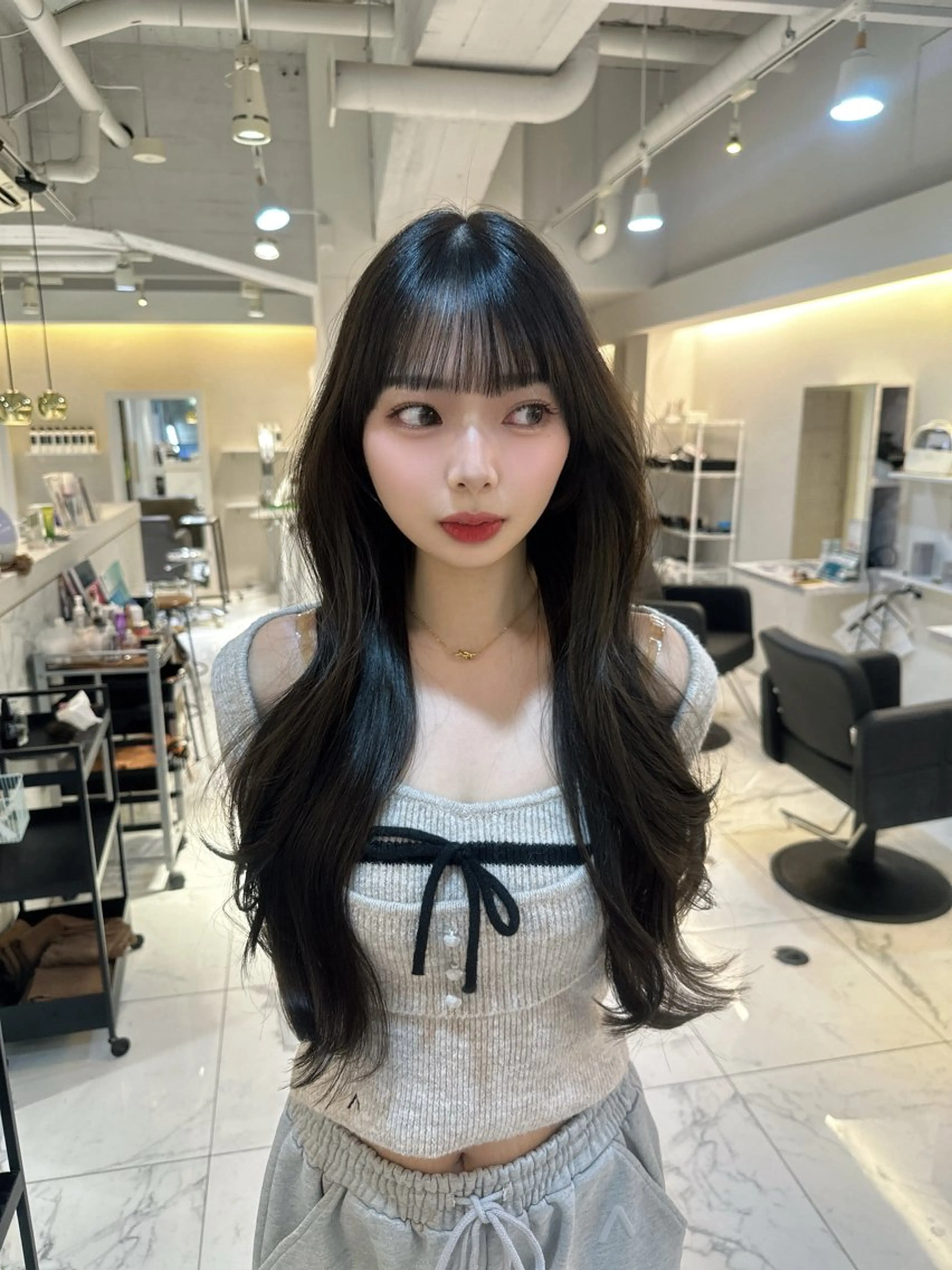 ロング カラー 韓国風ヘア レイヤーカット カット ヘアカラー トリートメント 心斎橋/縮毛矯正 /艶髪カラーのヘアスタイル