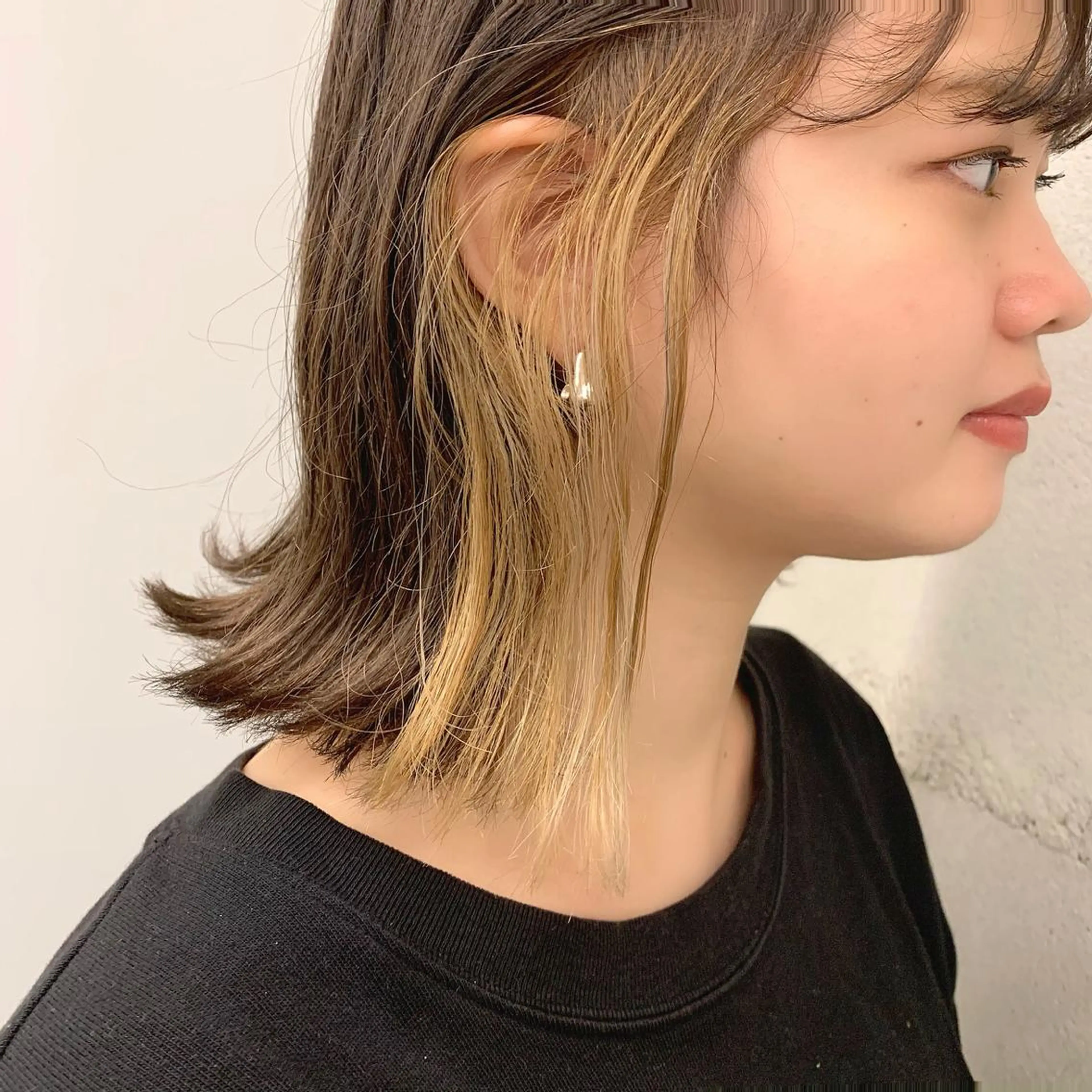 ショート ボブ 透明感/オリーブ/ グレージュ/YUKAのヘアスタイル