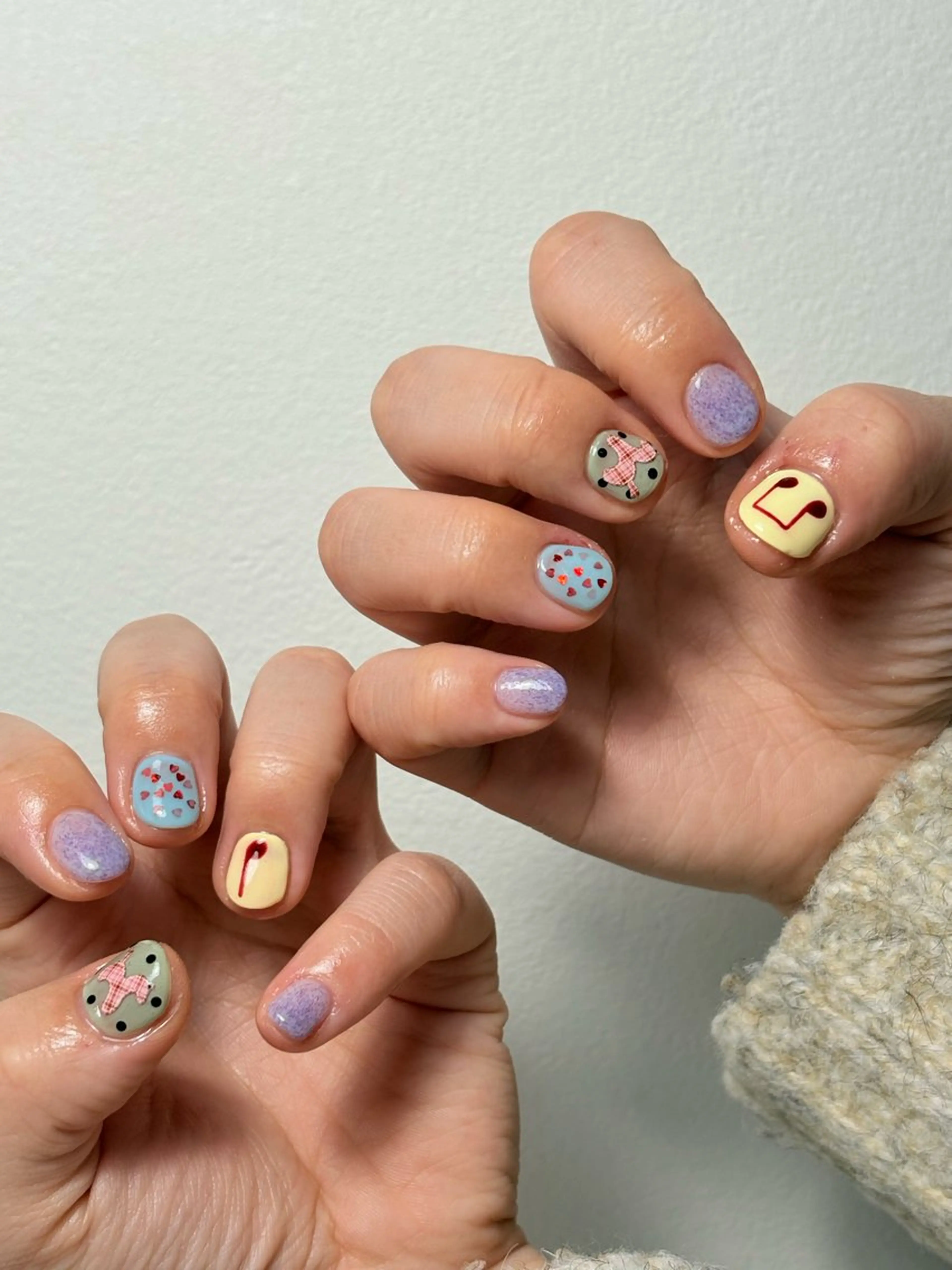 ネイル ハンドネイル she saw me / shokoのネイルデザイン