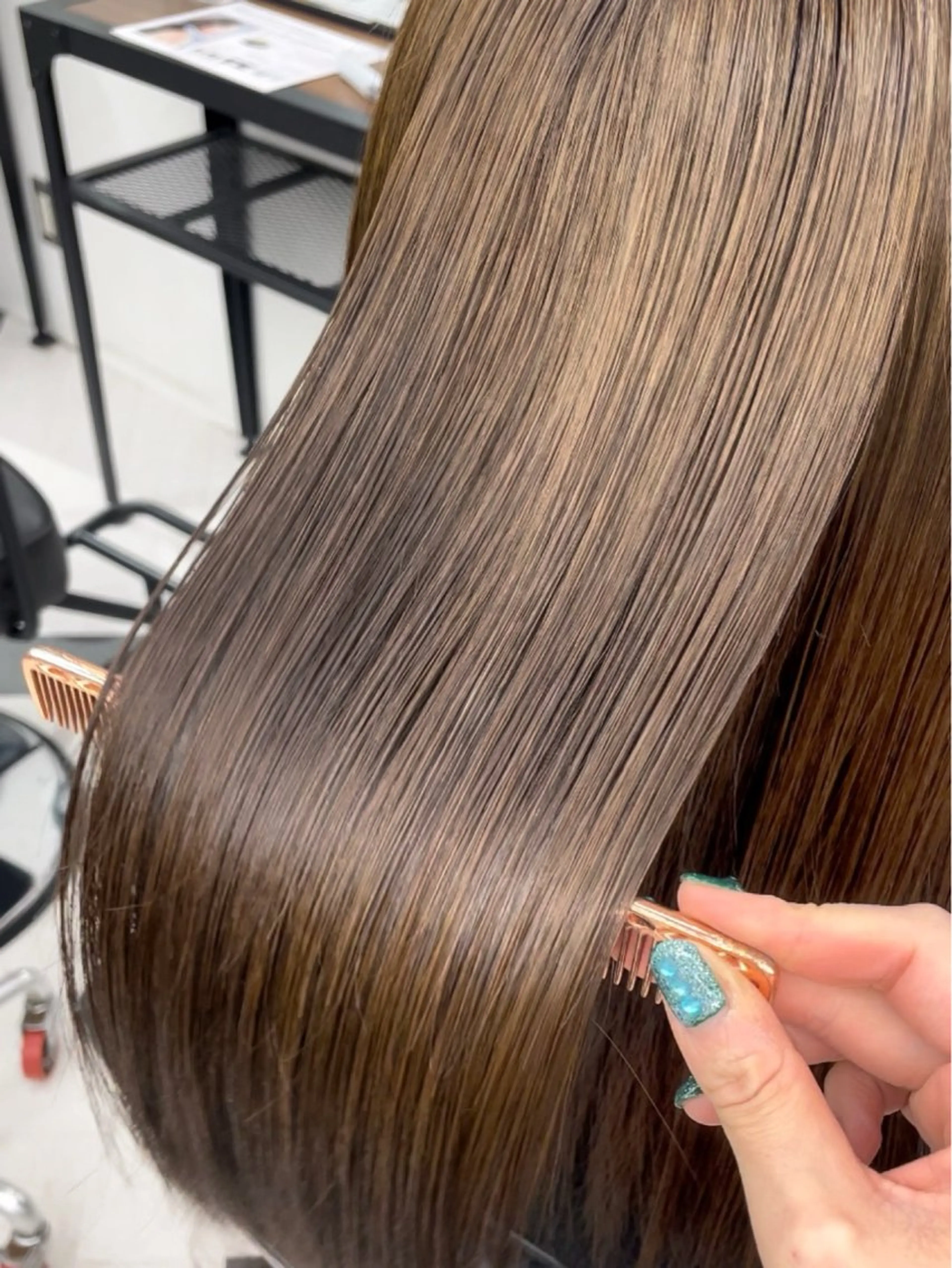 ロング カラー パーマ ヘアアレンジ メンズ 酸性ストレート ストレートパーマ mona/ ストレートスタイル✨のヘアスタイル