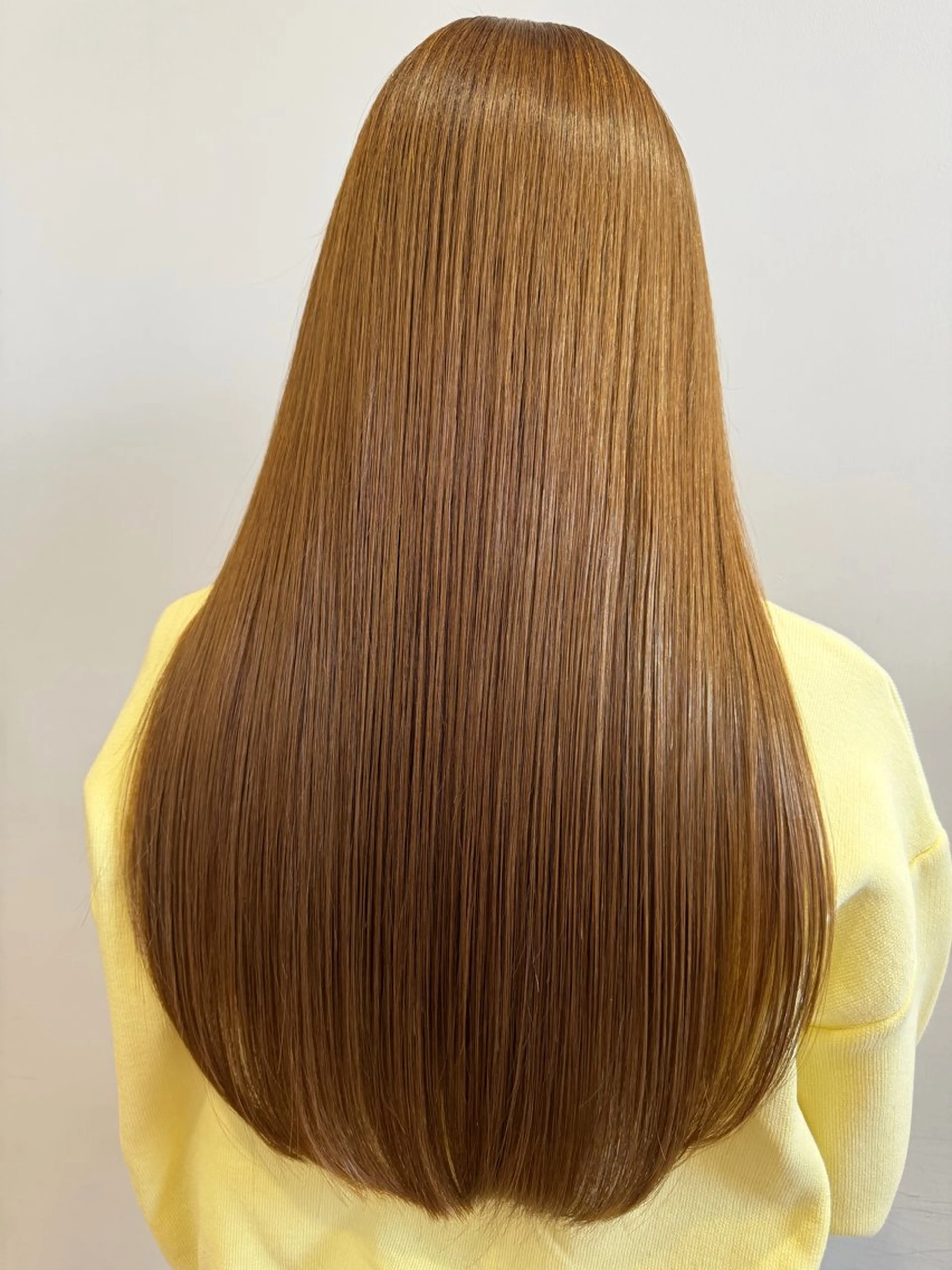 ロング カラー 小平 琳のヘアスタイル