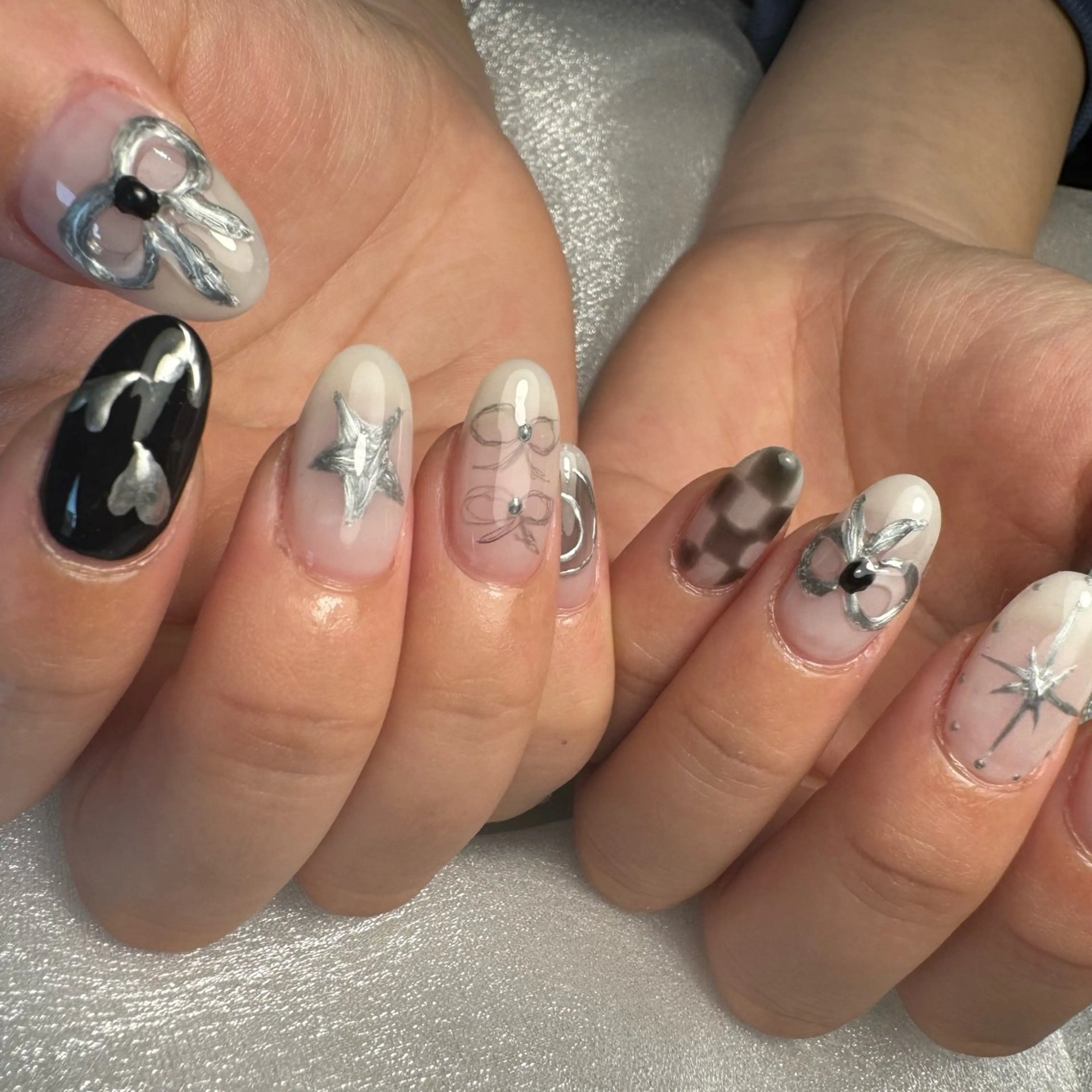 ネイル nailsalon YOLOのネイルデザイン