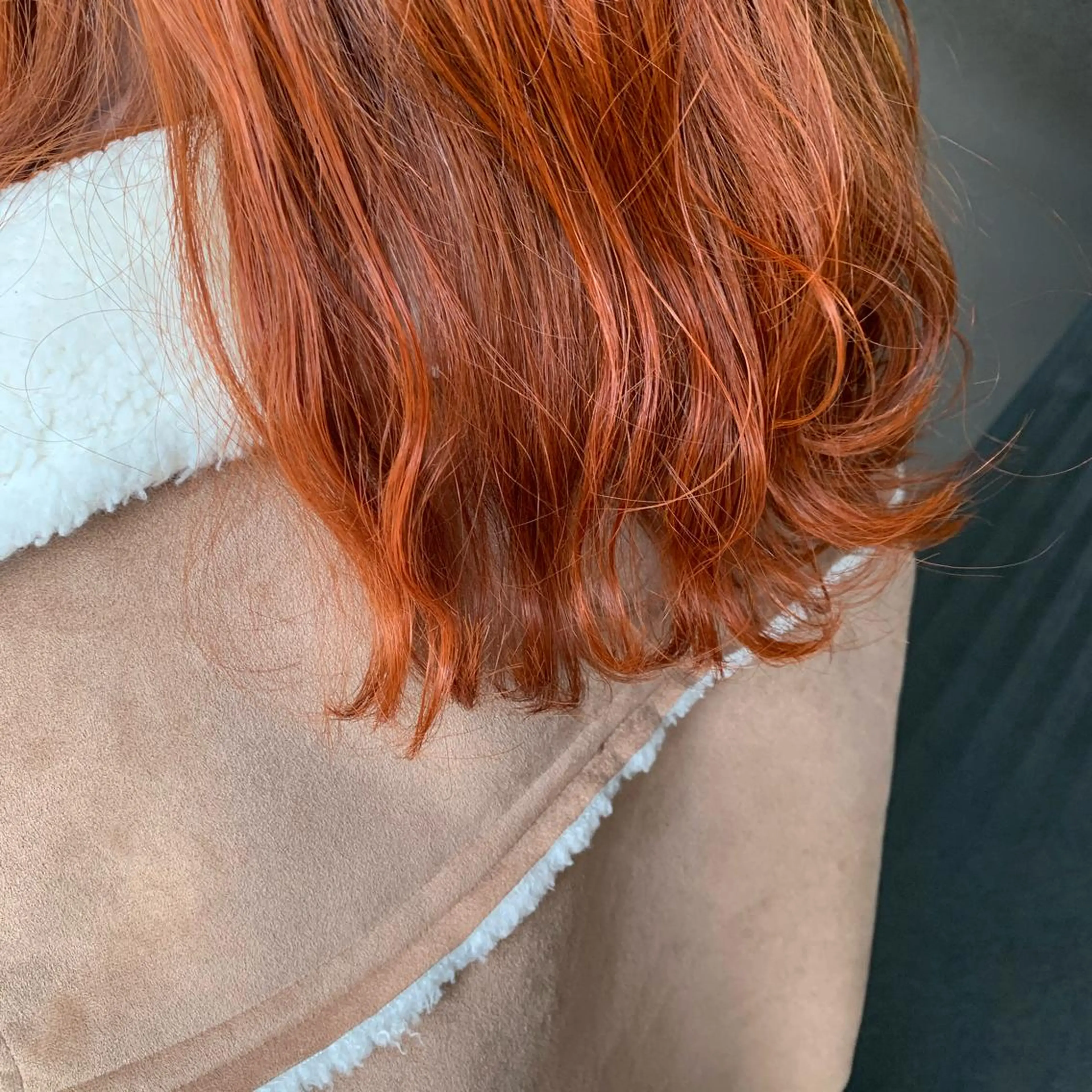 ロング カラー ブリーチ オレンジ chouette/ 根本優希のヘアスタイル