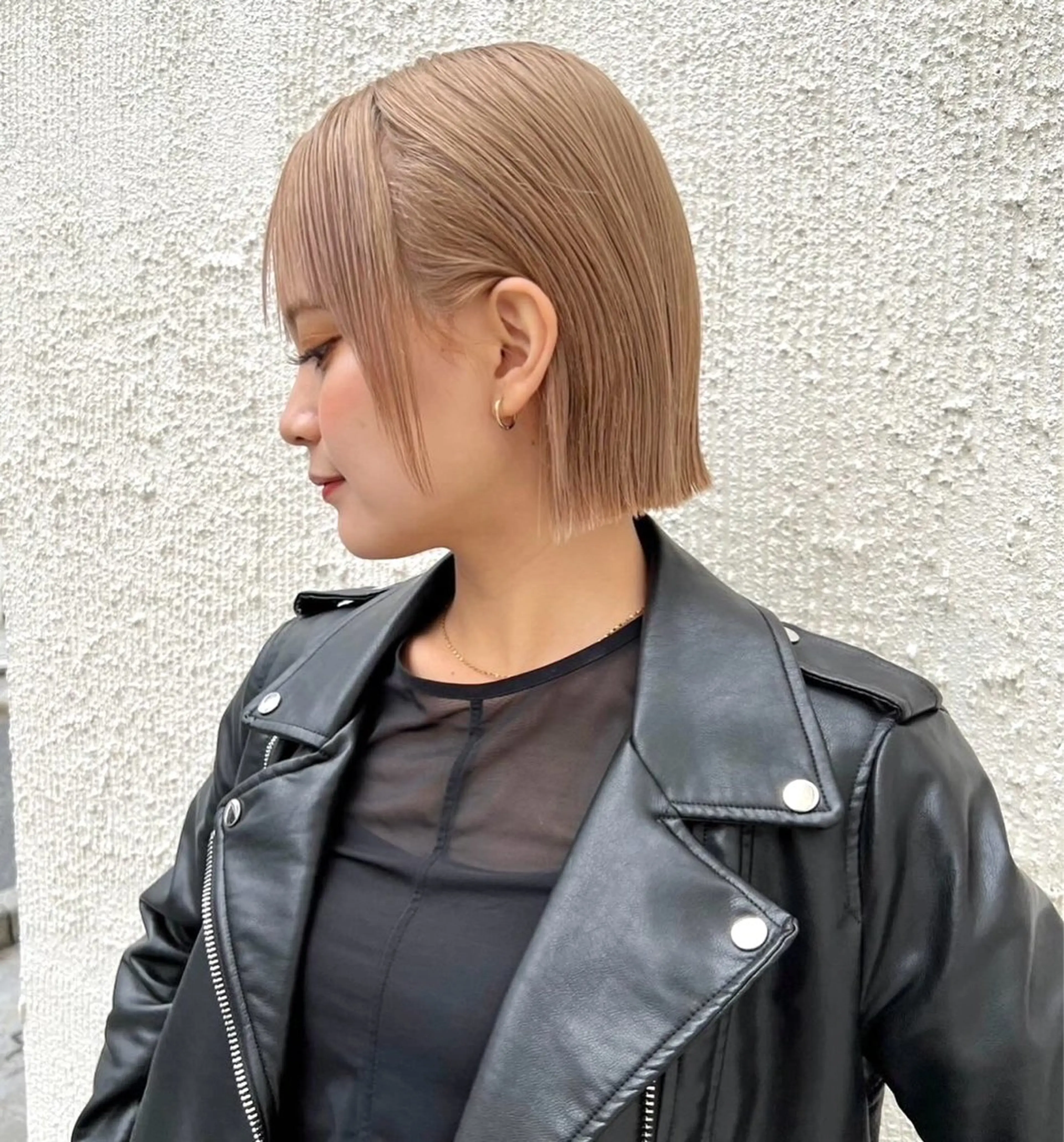 ミディアム 切りっぱなしボブ ボブ カット ヘアカラー トリートメント 透明感カラー　中嶋 将城のヘアスタイル