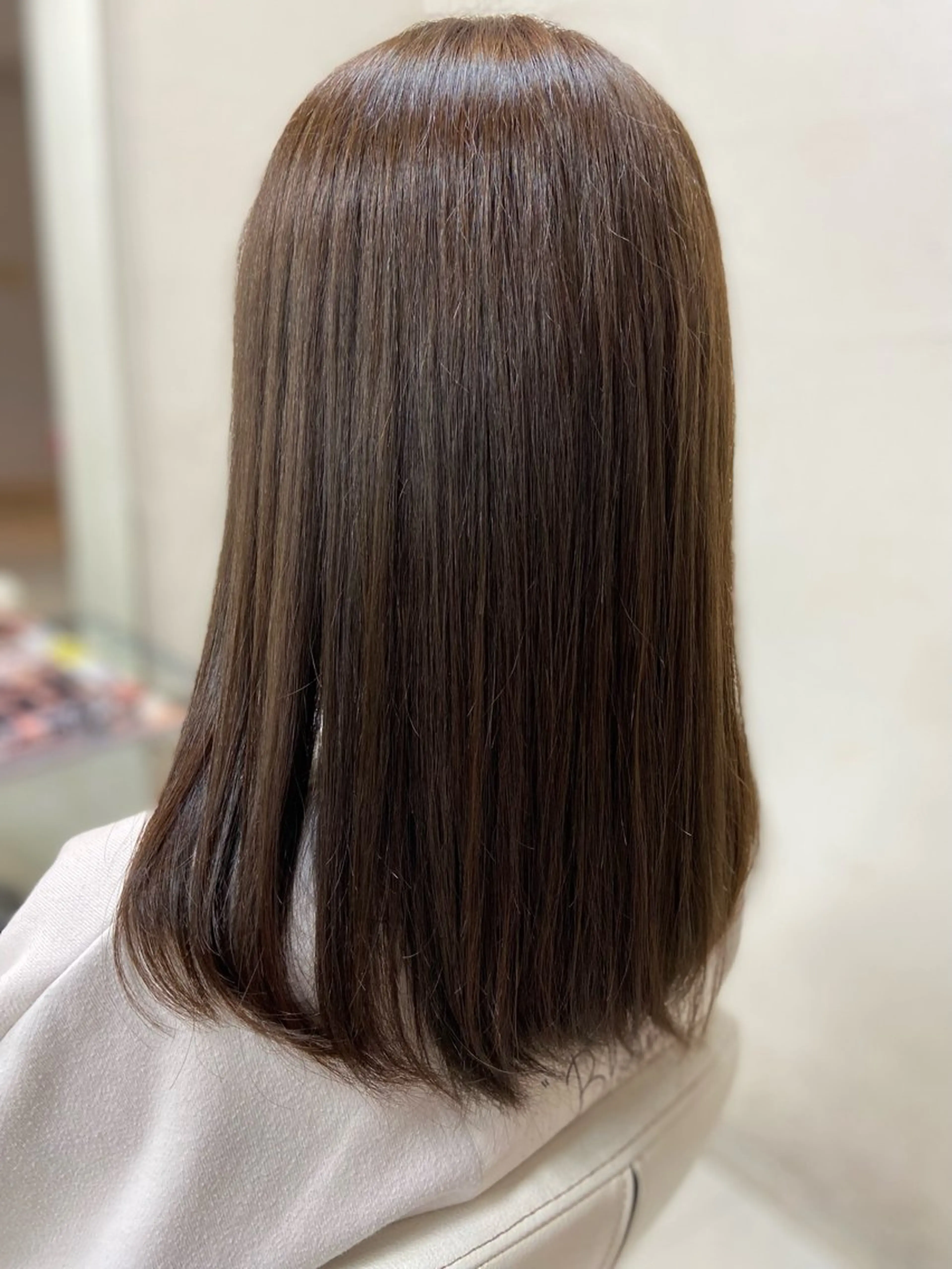 セミロング カラー 菊地 美憂のヘアスタイル