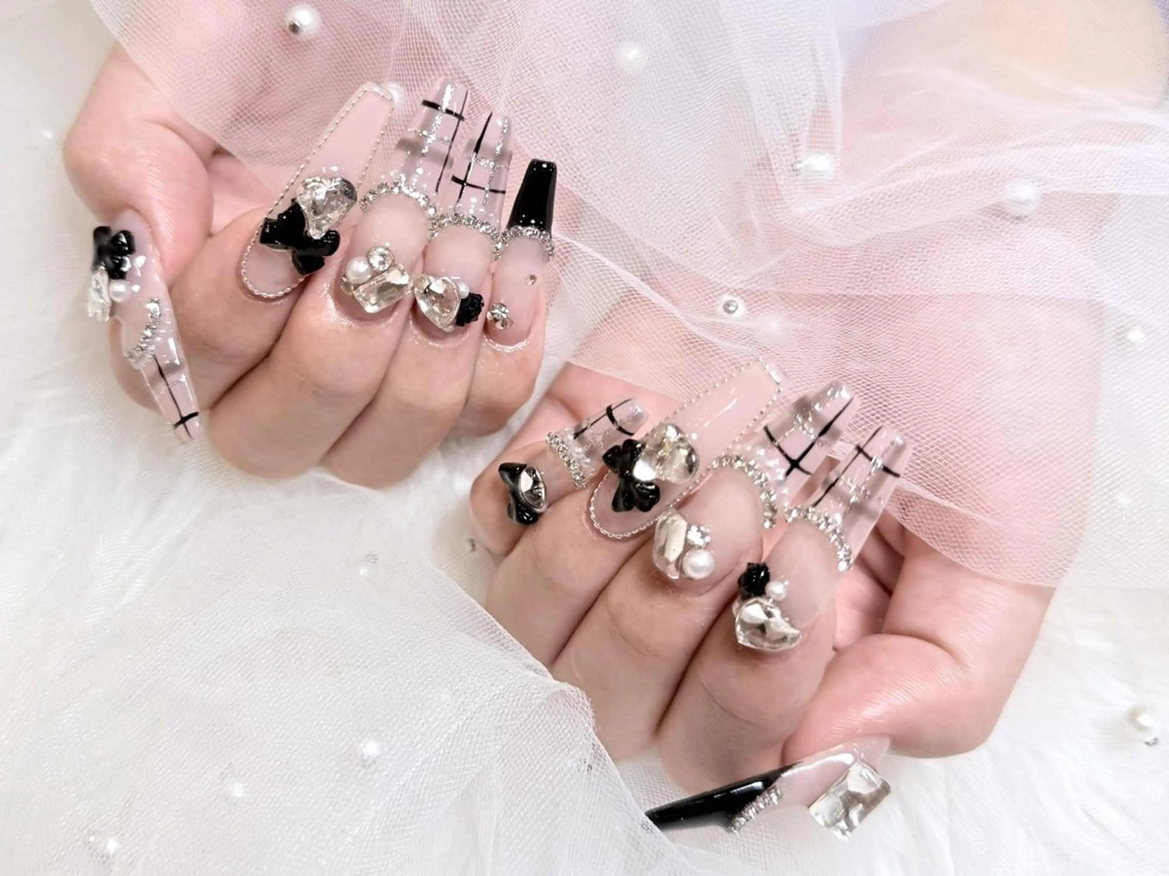 ミディアム Chiin Nailのネイルデザイン