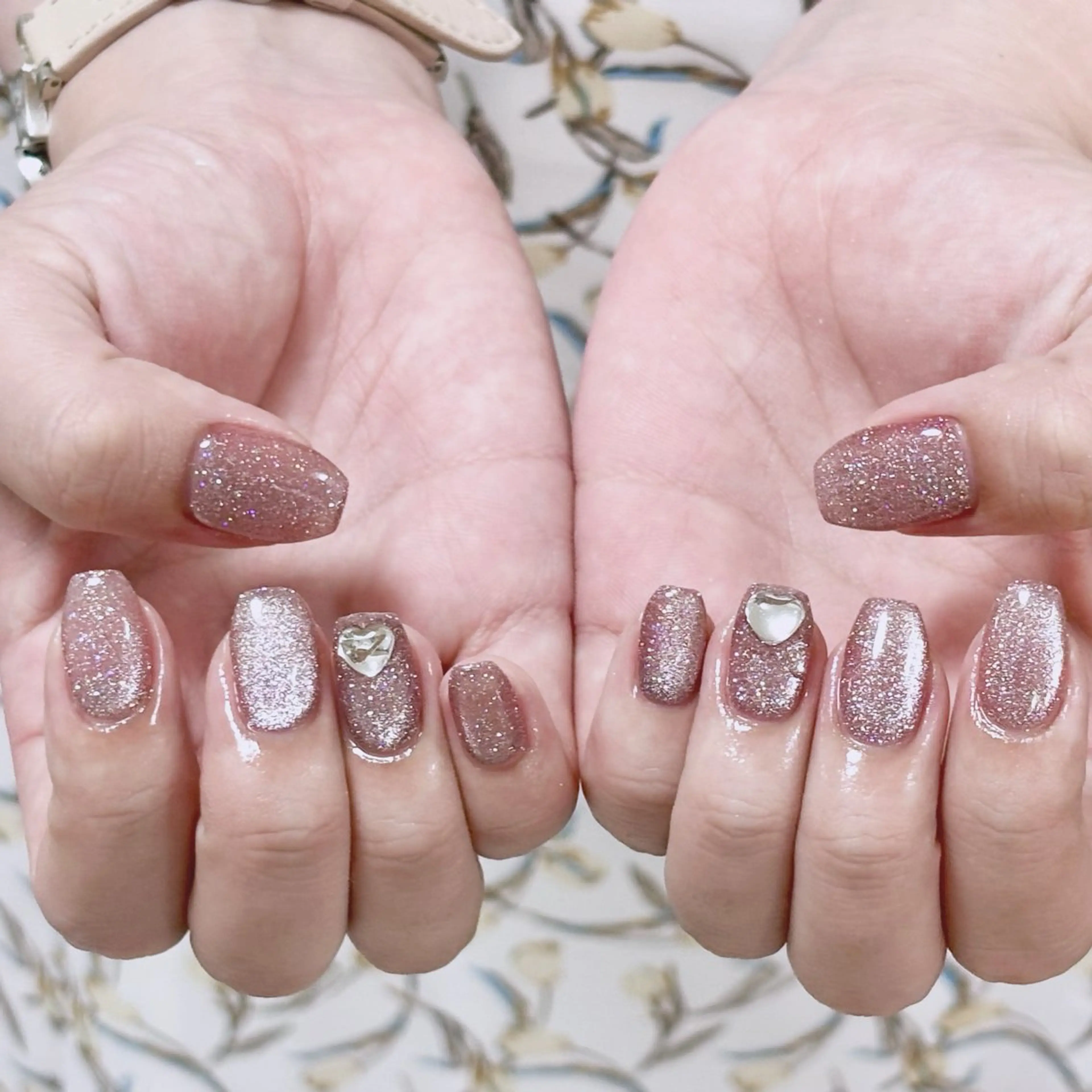 ネイル ハンドネイル IYOU NAIL町田店所属・IYOUNAIL- Piggyのネイルデザイン