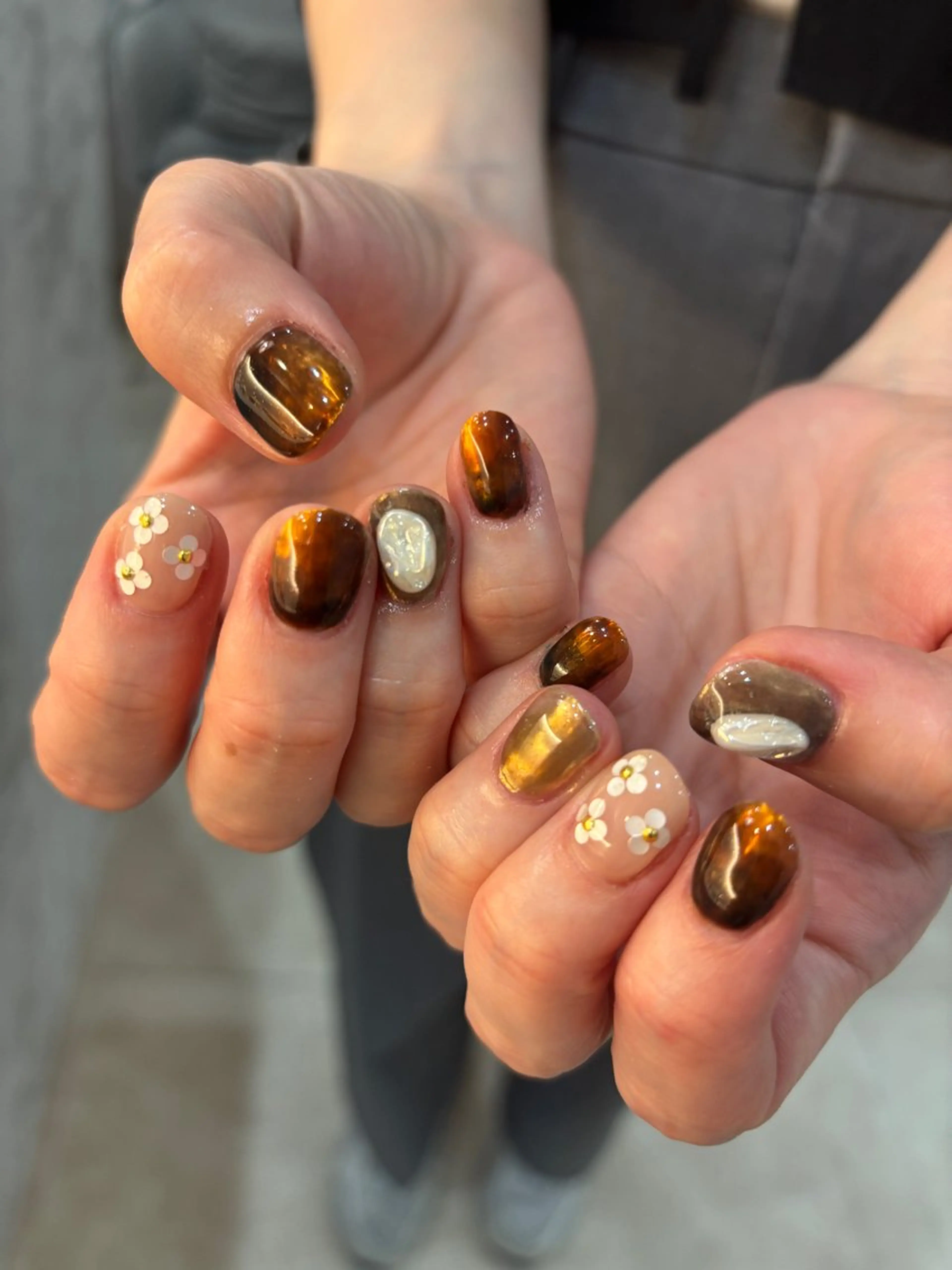 ネイル ハンドネイル フットネイル 栗田 ゆう子のネイルデザイン