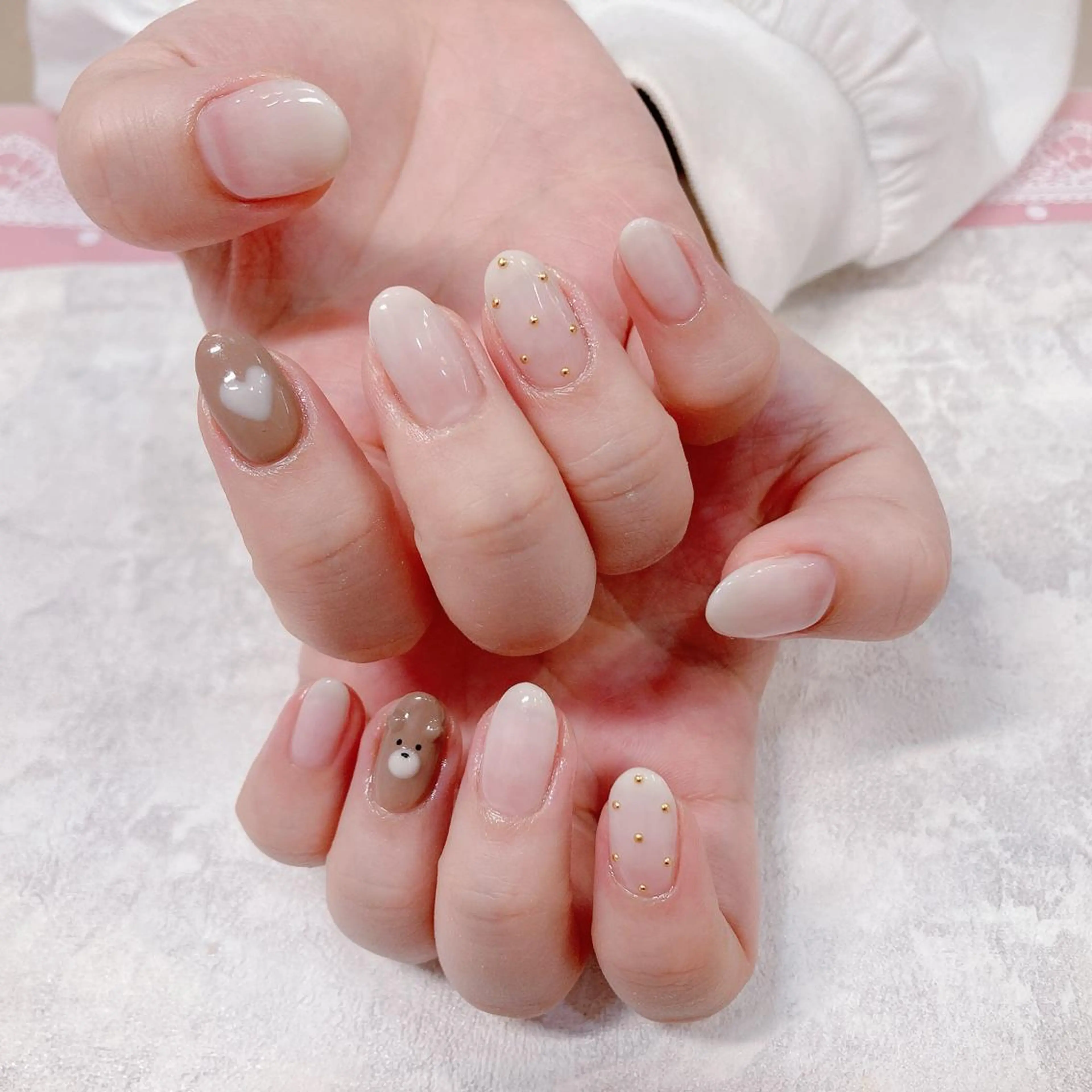 ネイル バニーアイズ　ネイル ニューオータニ博多店のネイルデザイン